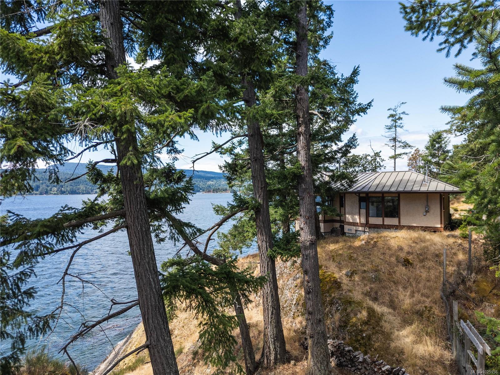 456 Scott Point Dr