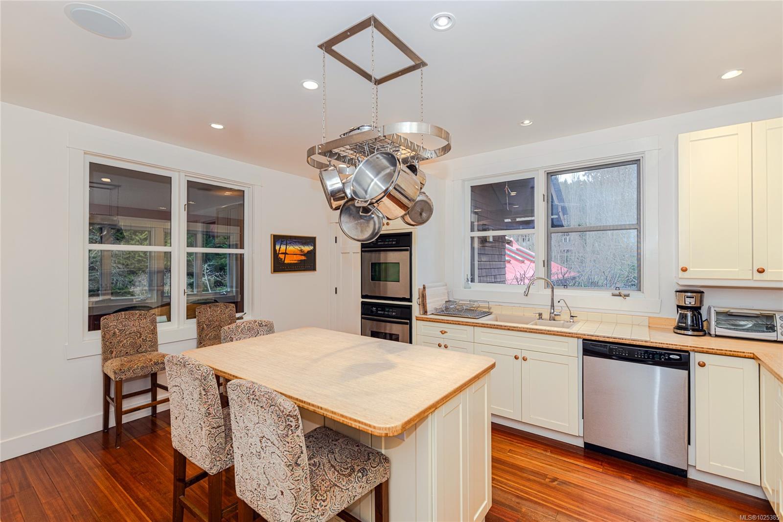116 Acland Rd