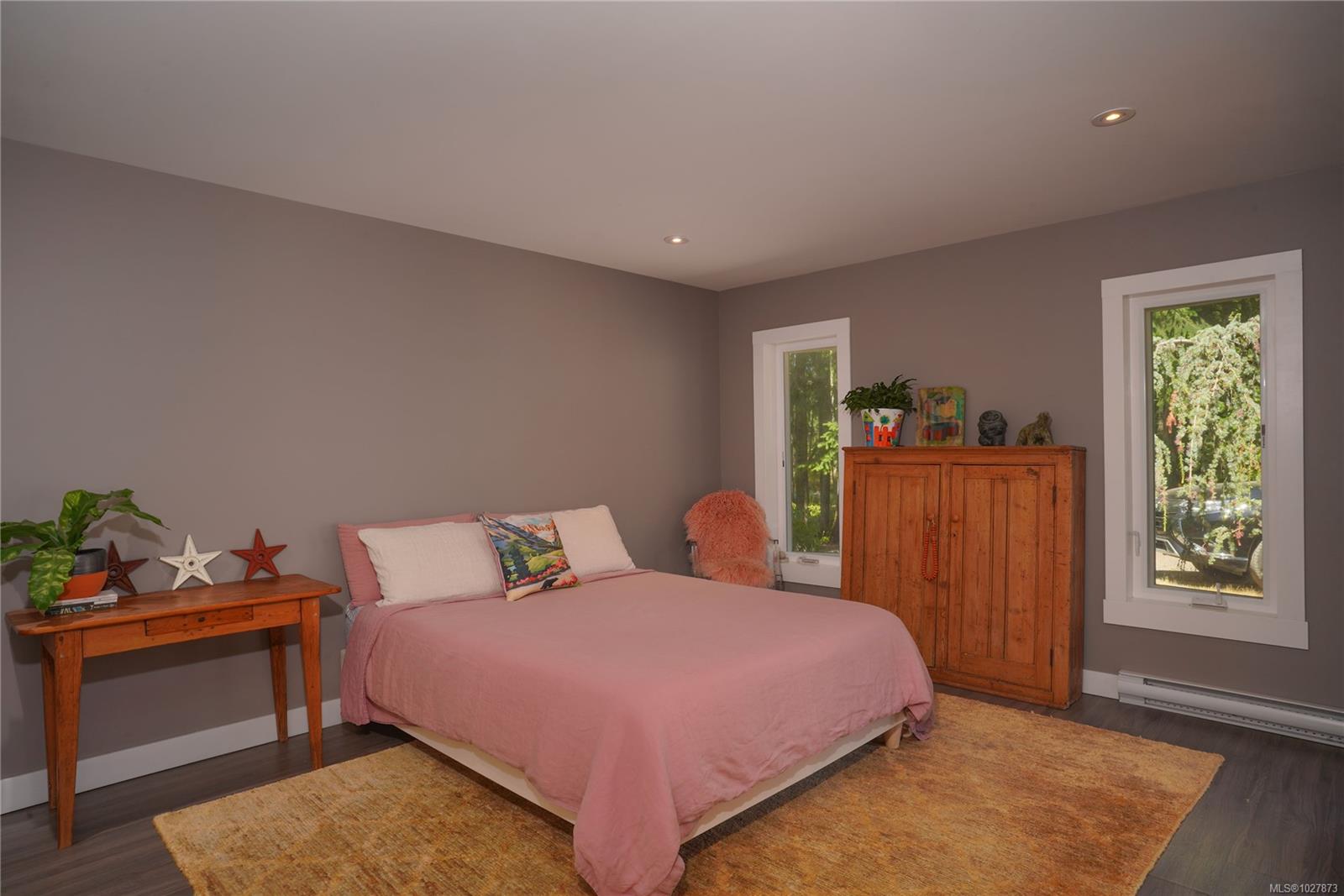 241 Little Mountain Rd