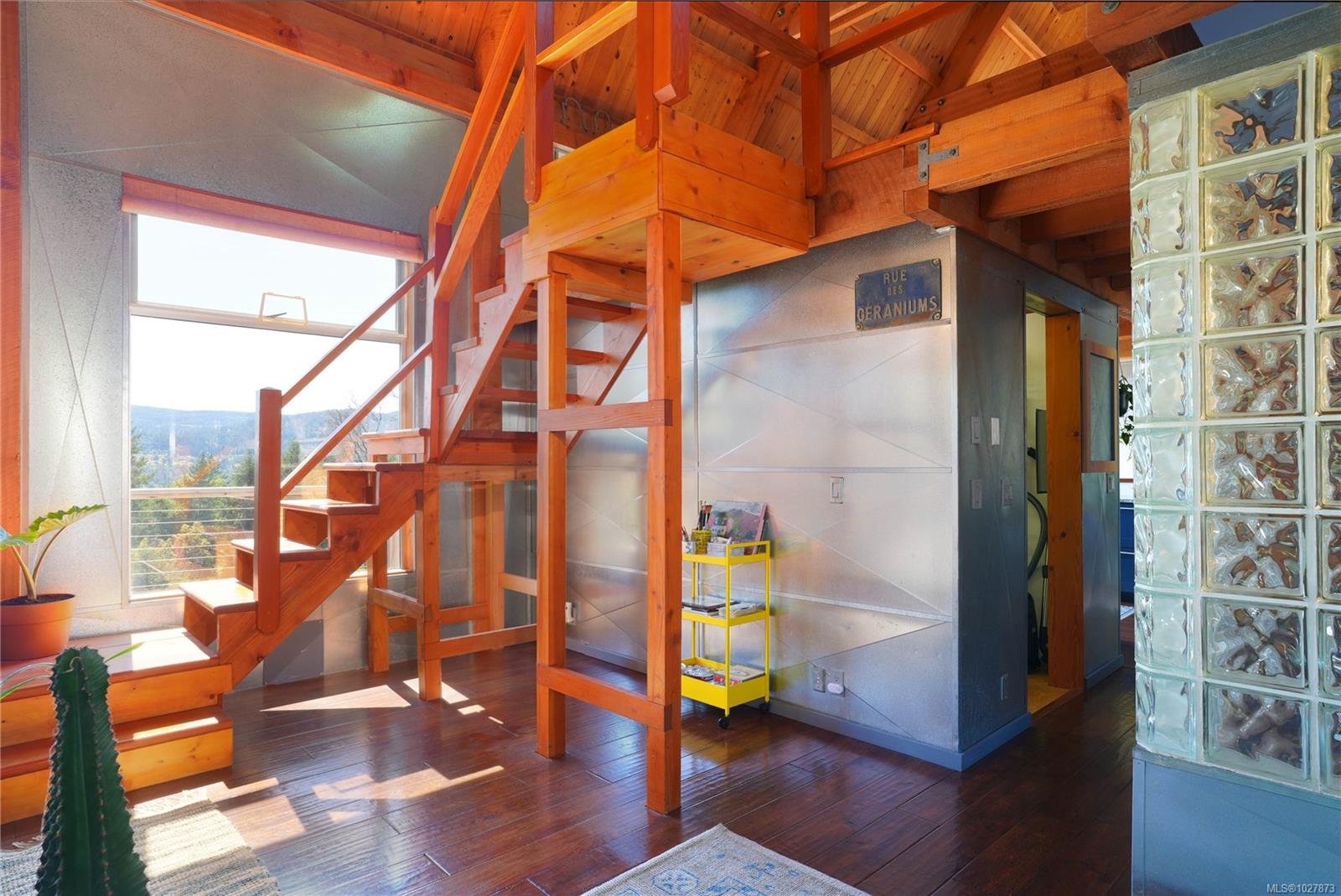 241 Little Mountain Rd