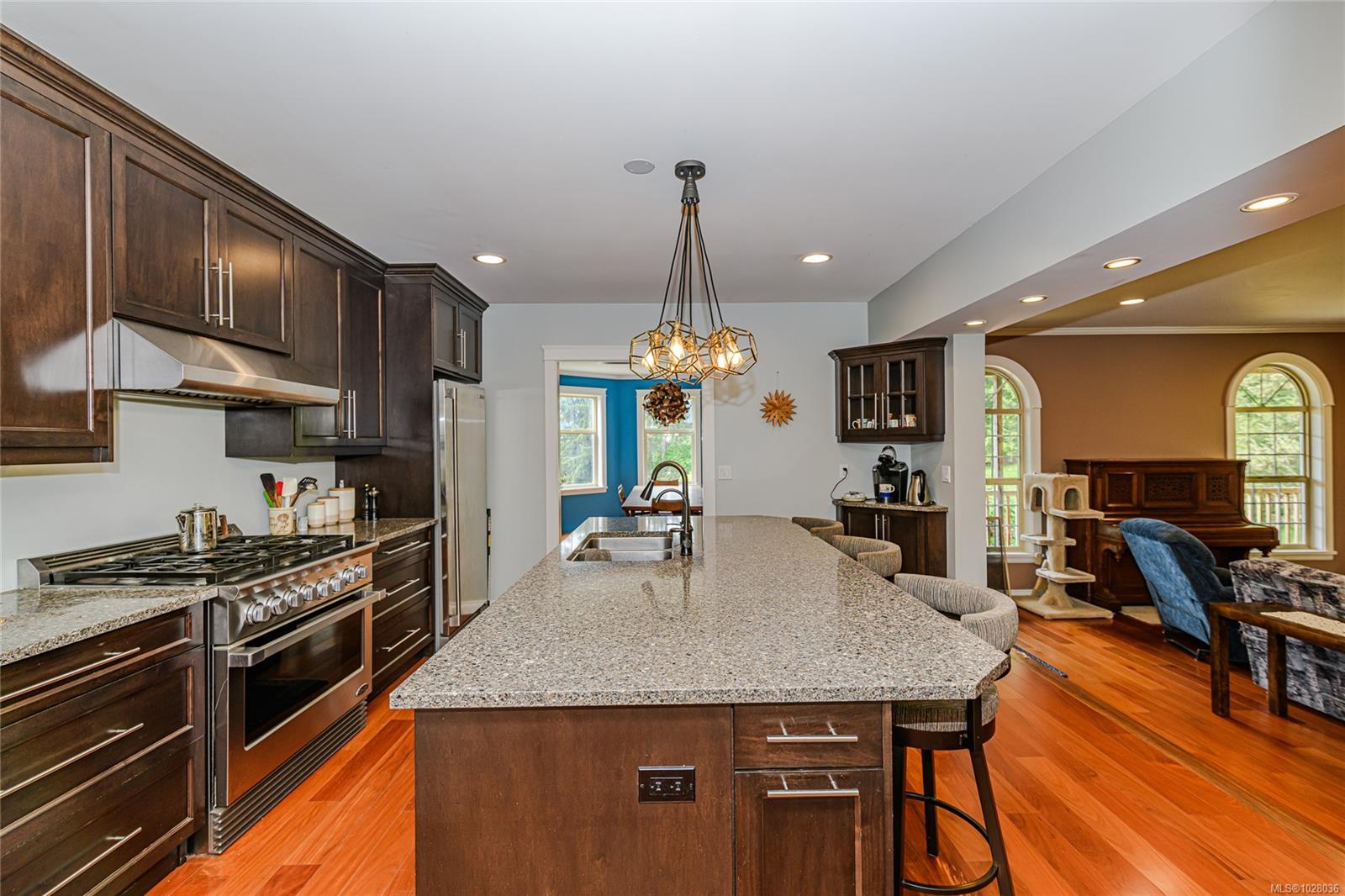 1832 Fulford-Ganges Rd