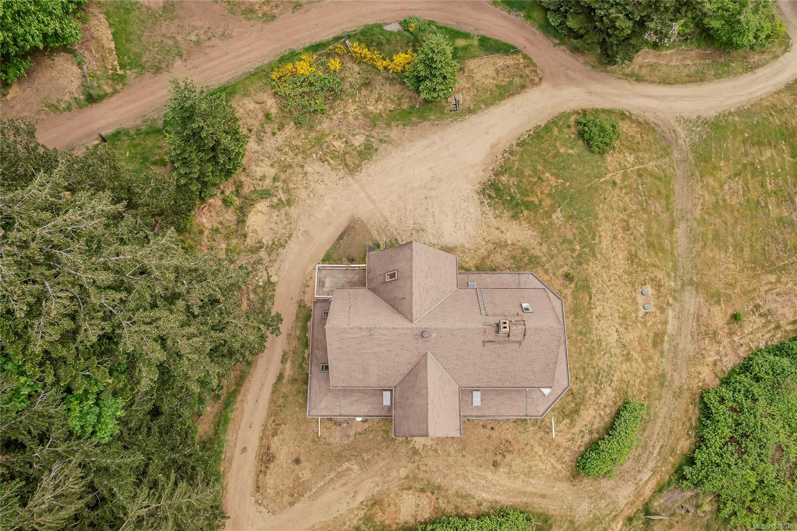 1832 Fulford-Ganges Rd
