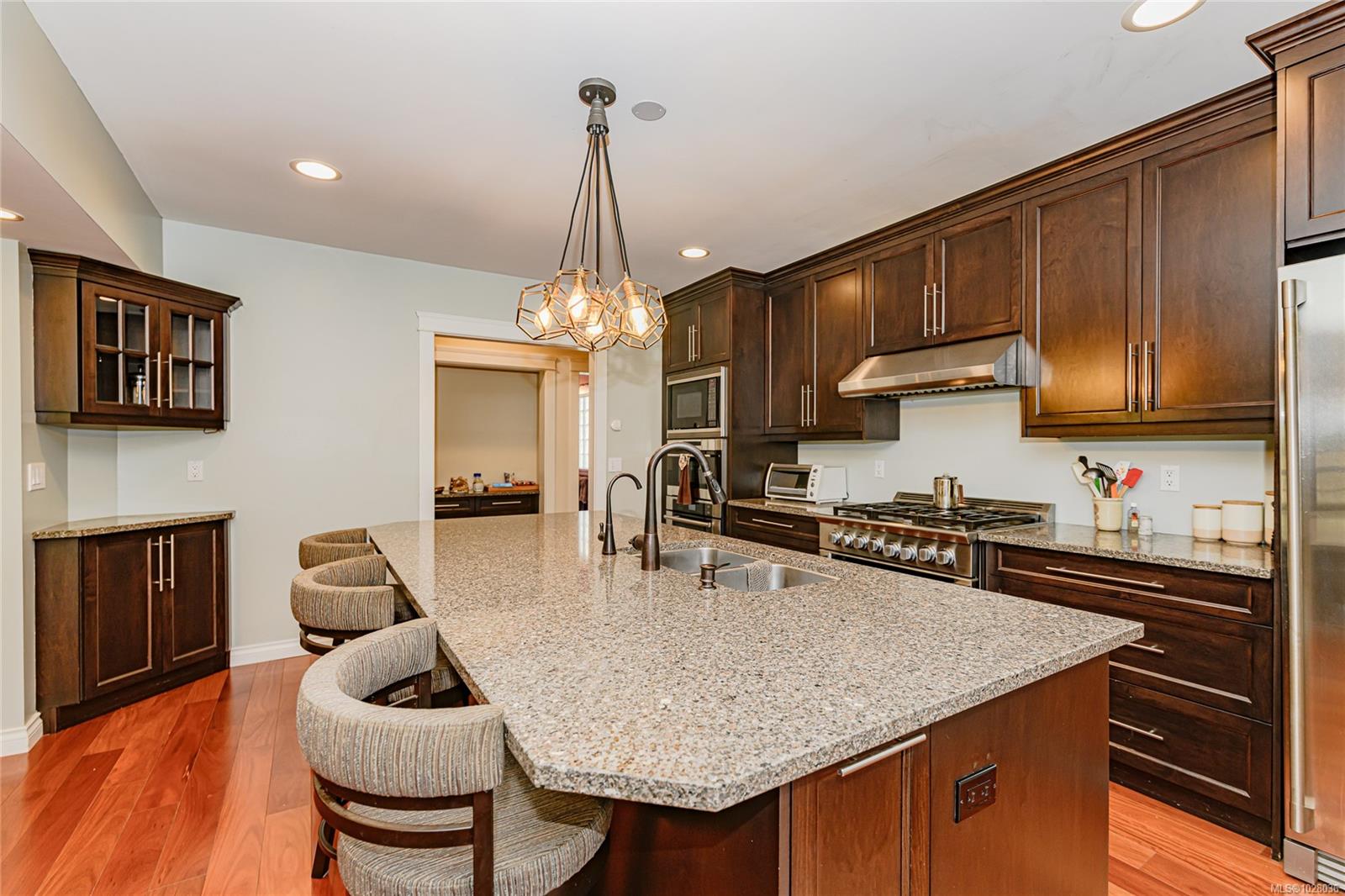 1832 Fulford-Ganges Rd