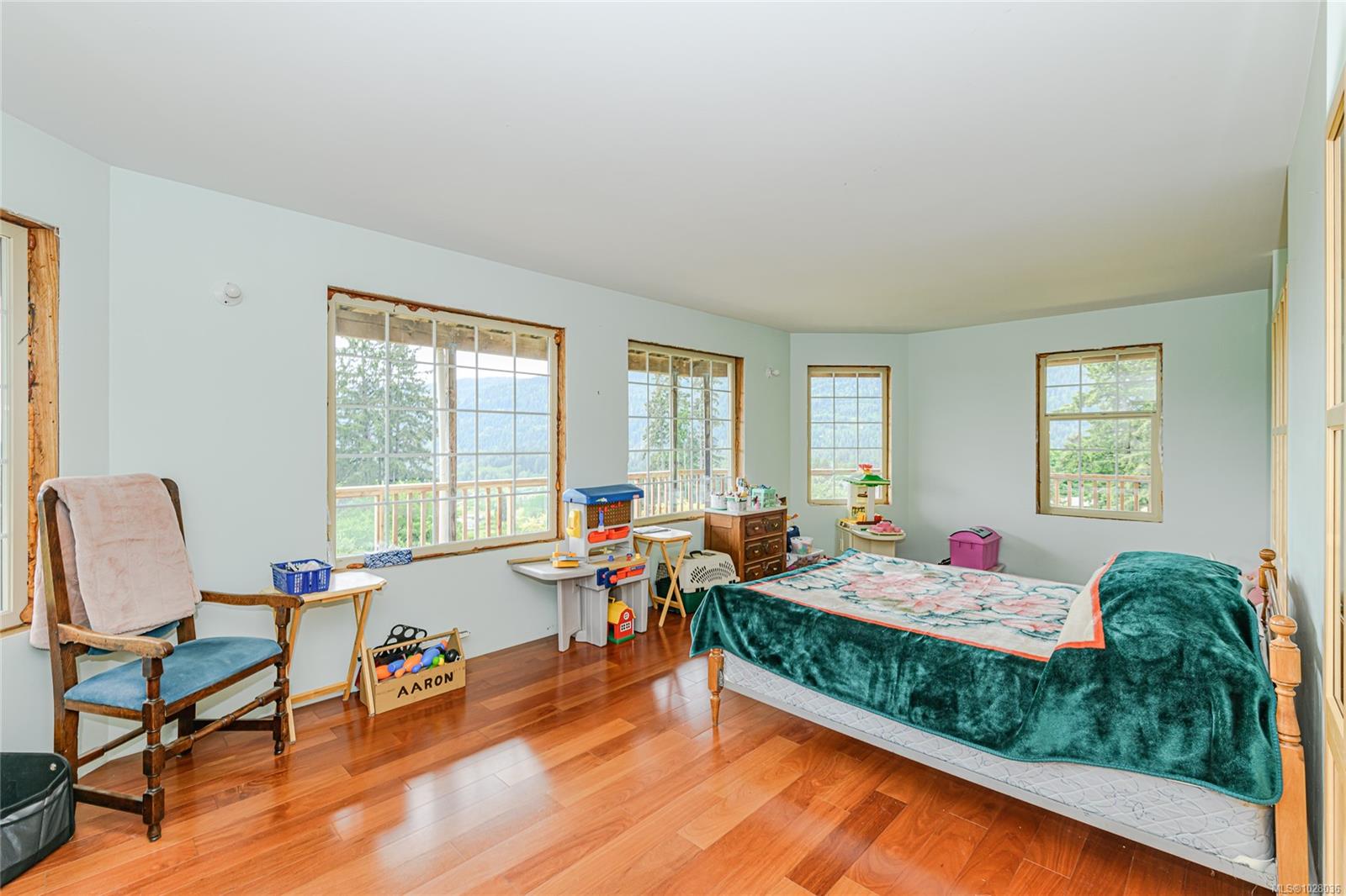 1832 Fulford-Ganges Rd