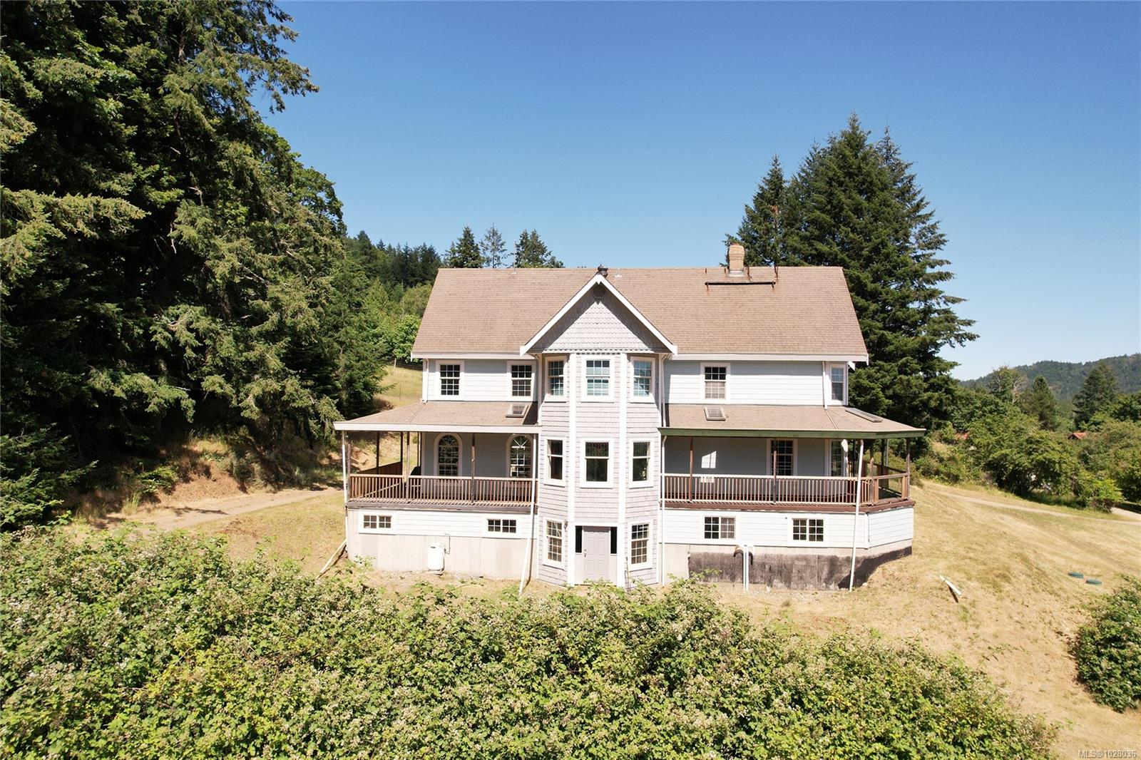 1832 Fulford-Ganges Rd