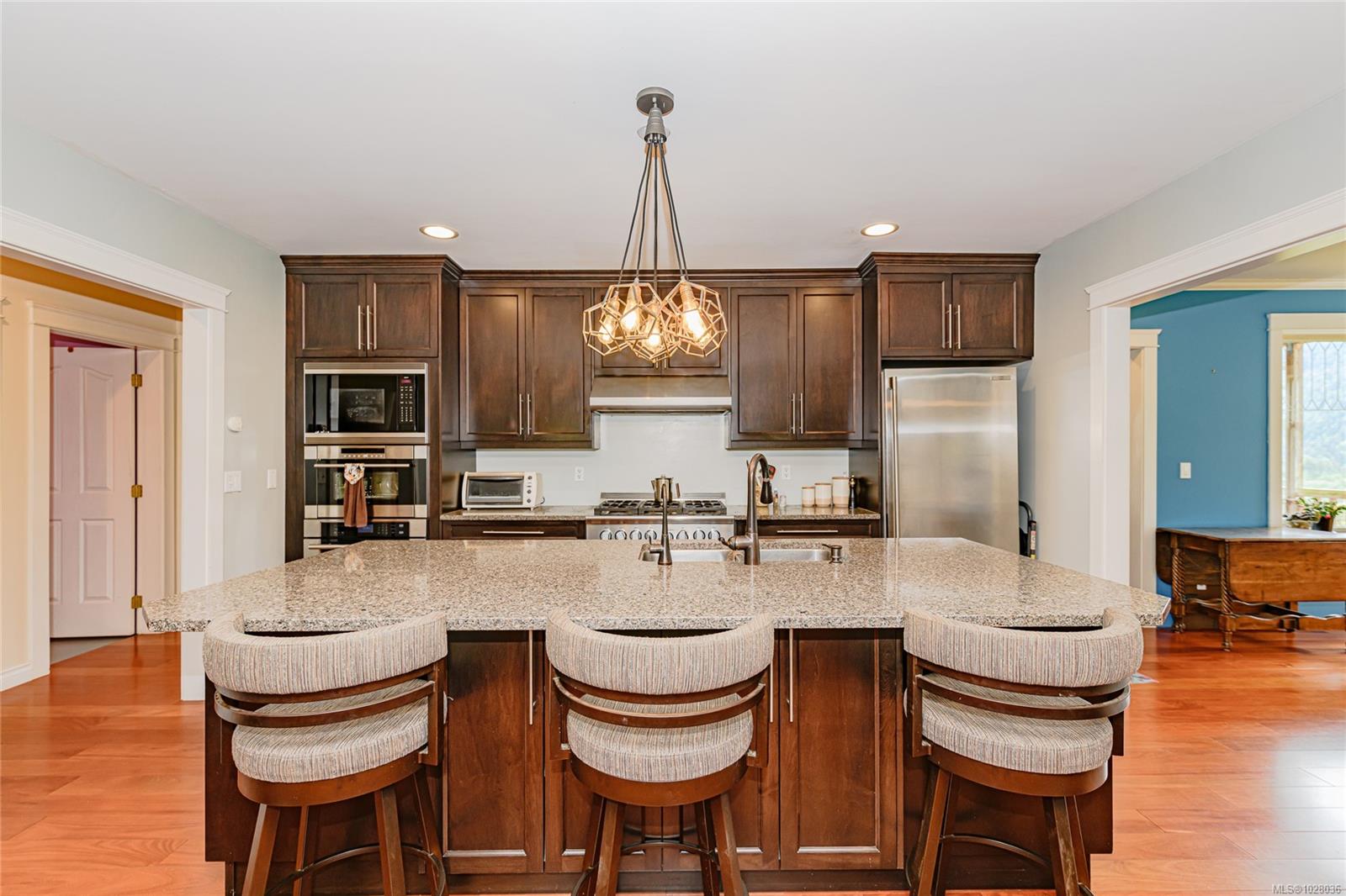 1832 Fulford-Ganges Rd