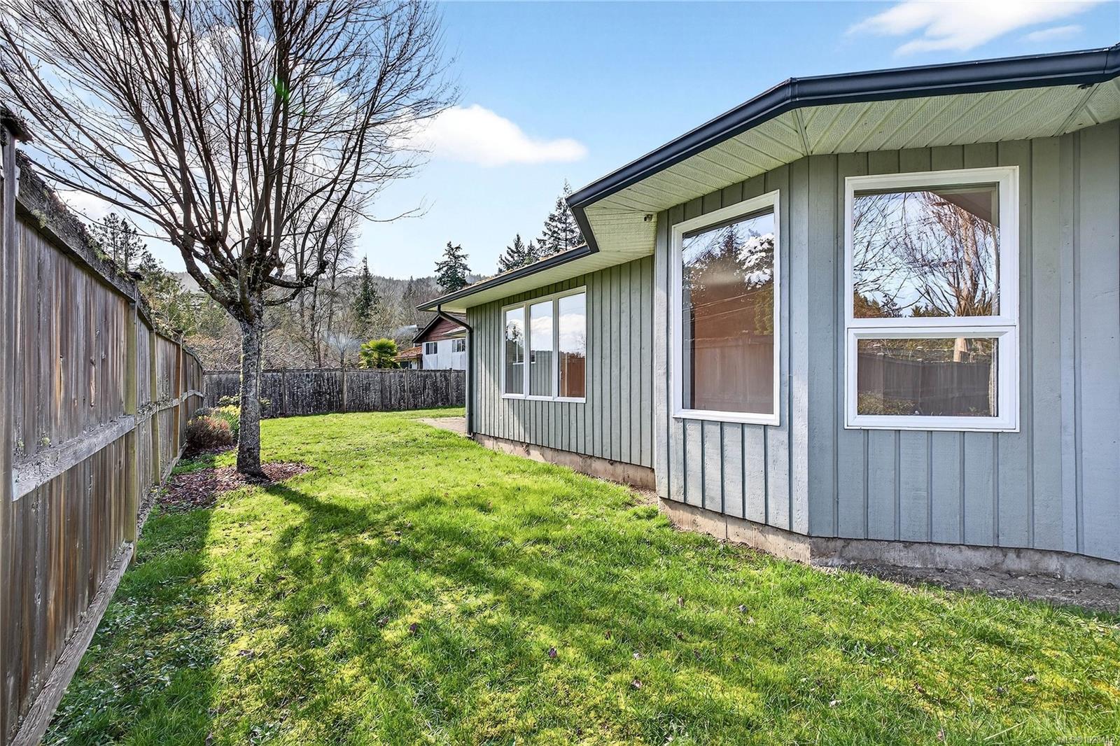 235 Park Dr # 6