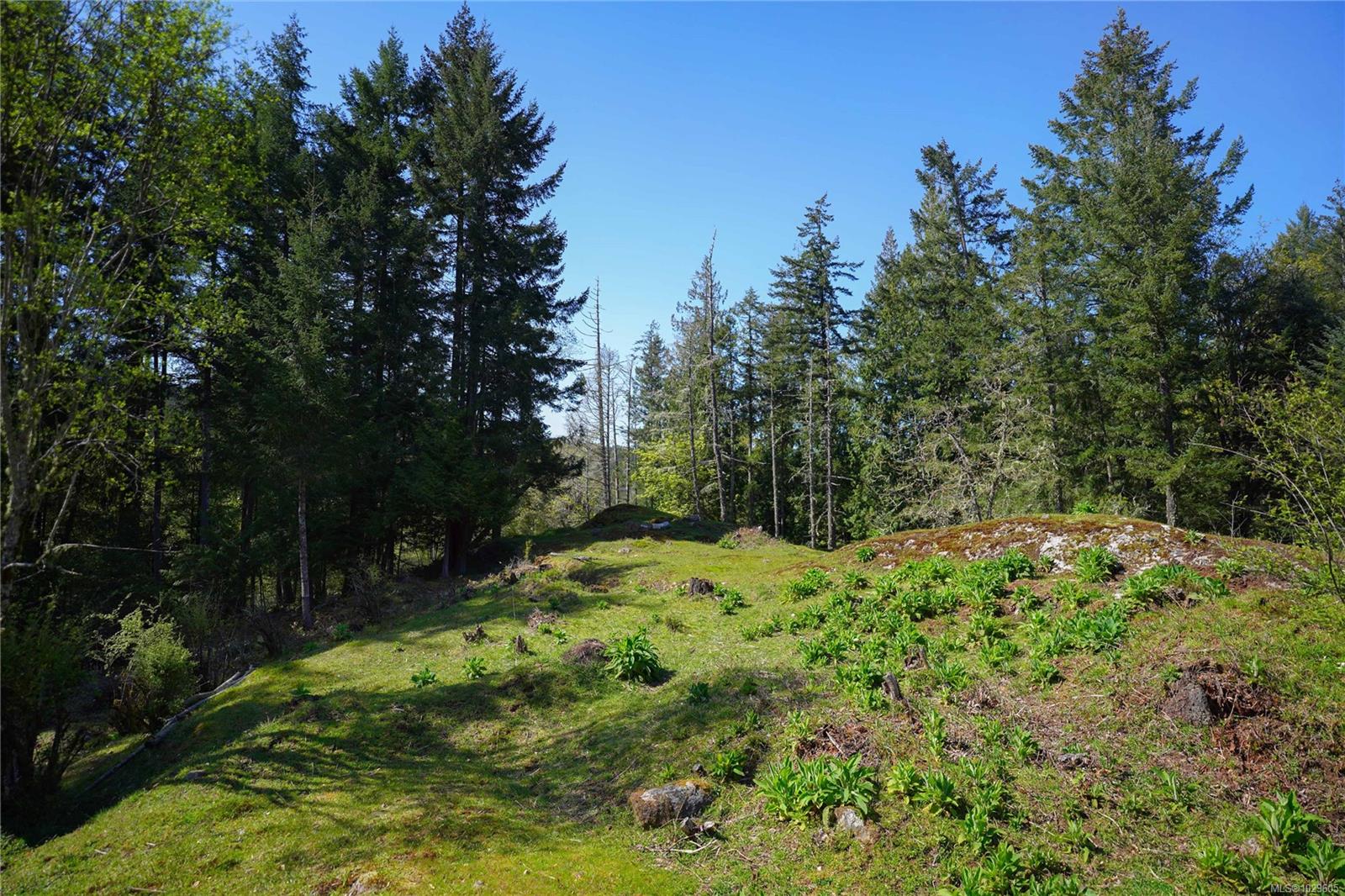 1279 Fulford-Ganges Rd