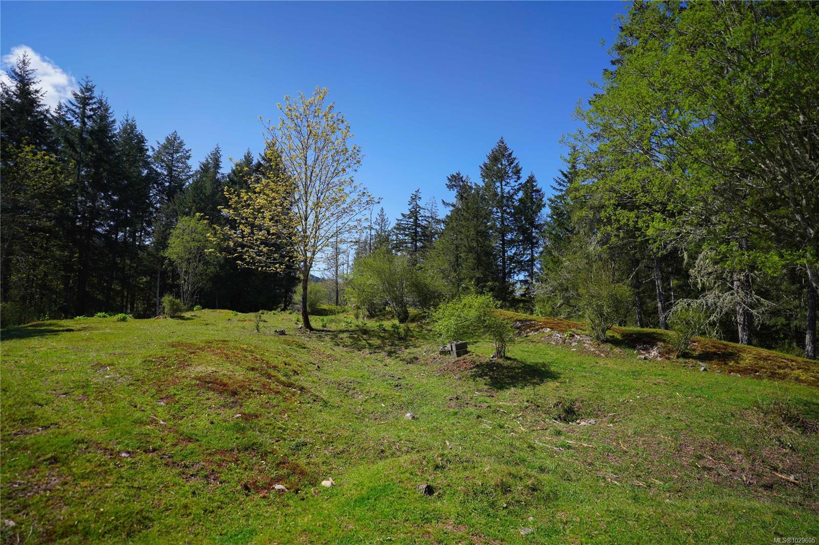 1279 Fulford-Ganges Rd