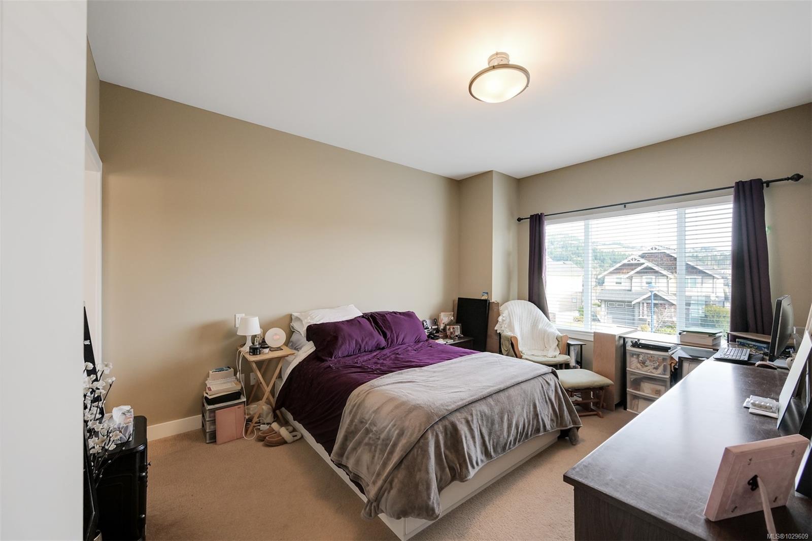 3009 Waterview Close