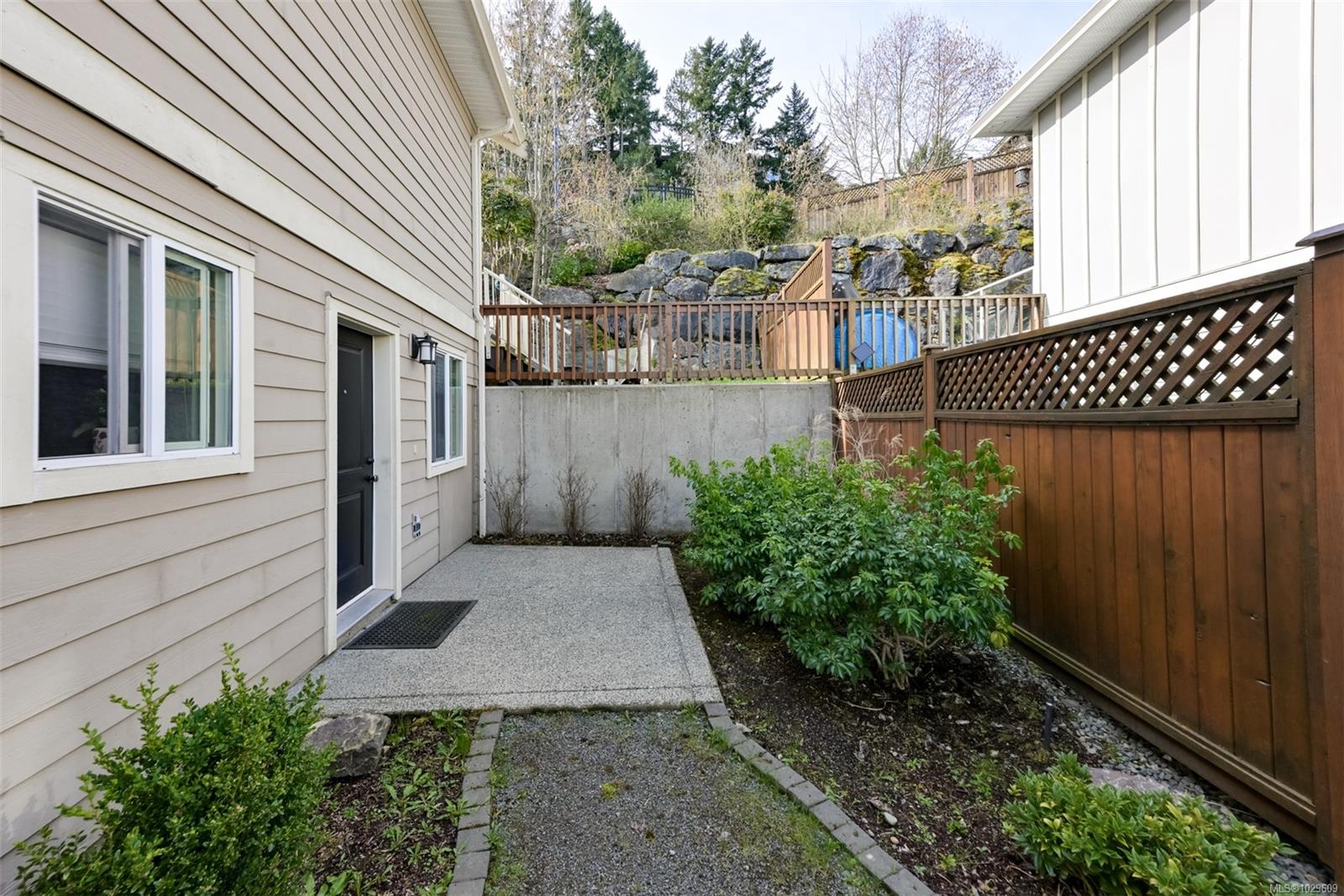 3009 Waterview Close