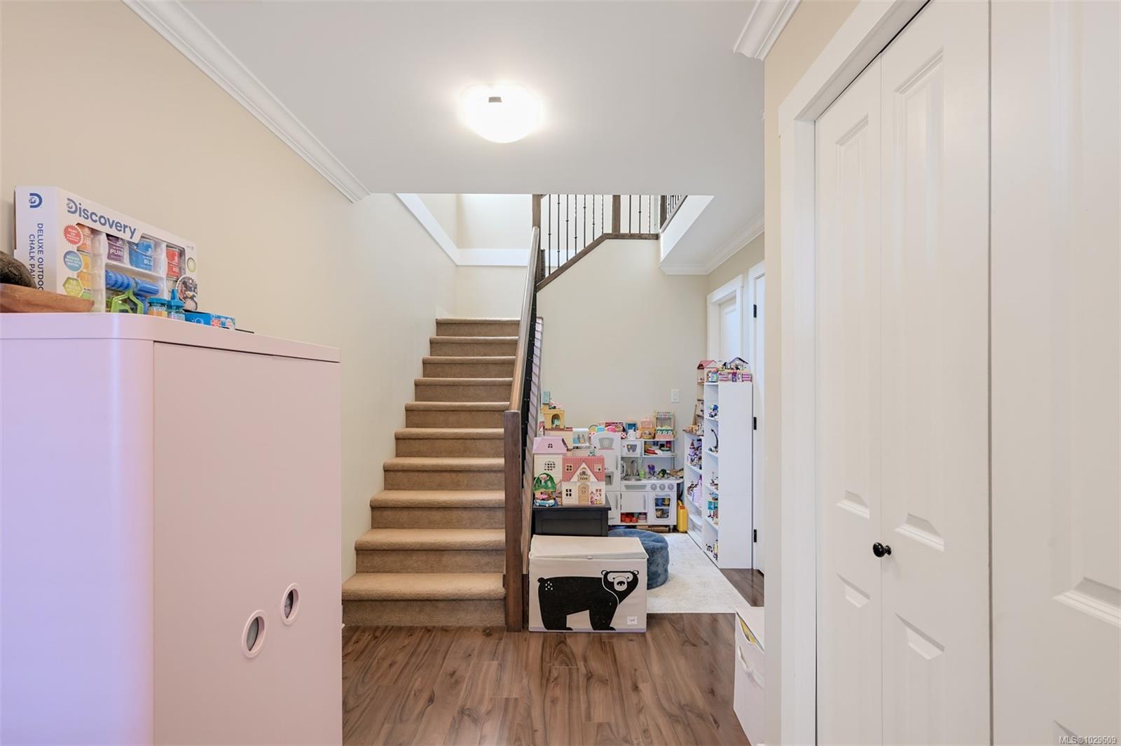 3009 Waterview Close
