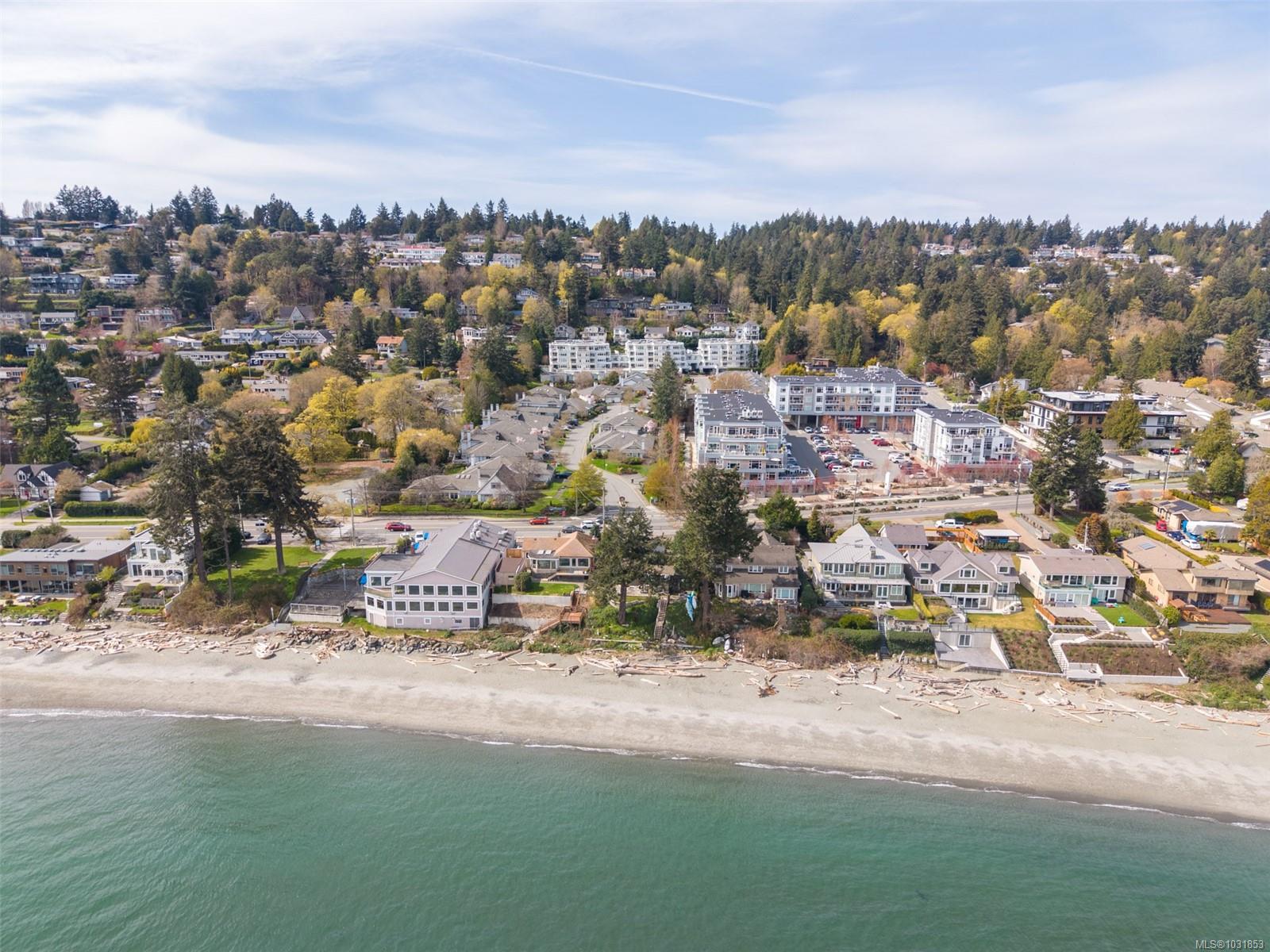 5110 Cordova Bay Rd # 206