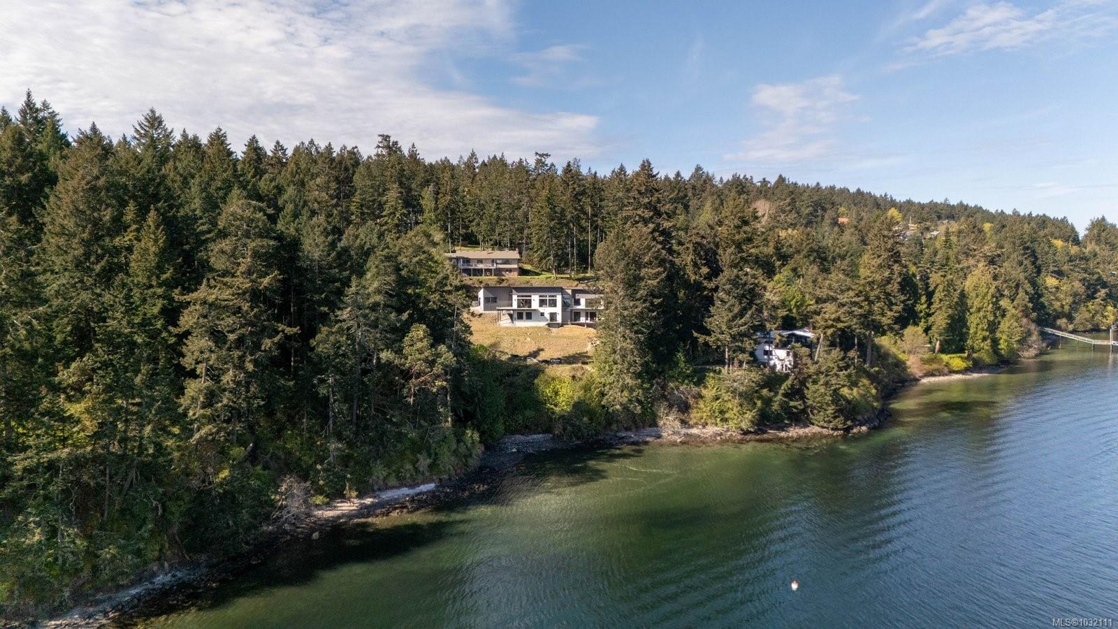 1677 Lands End Rd