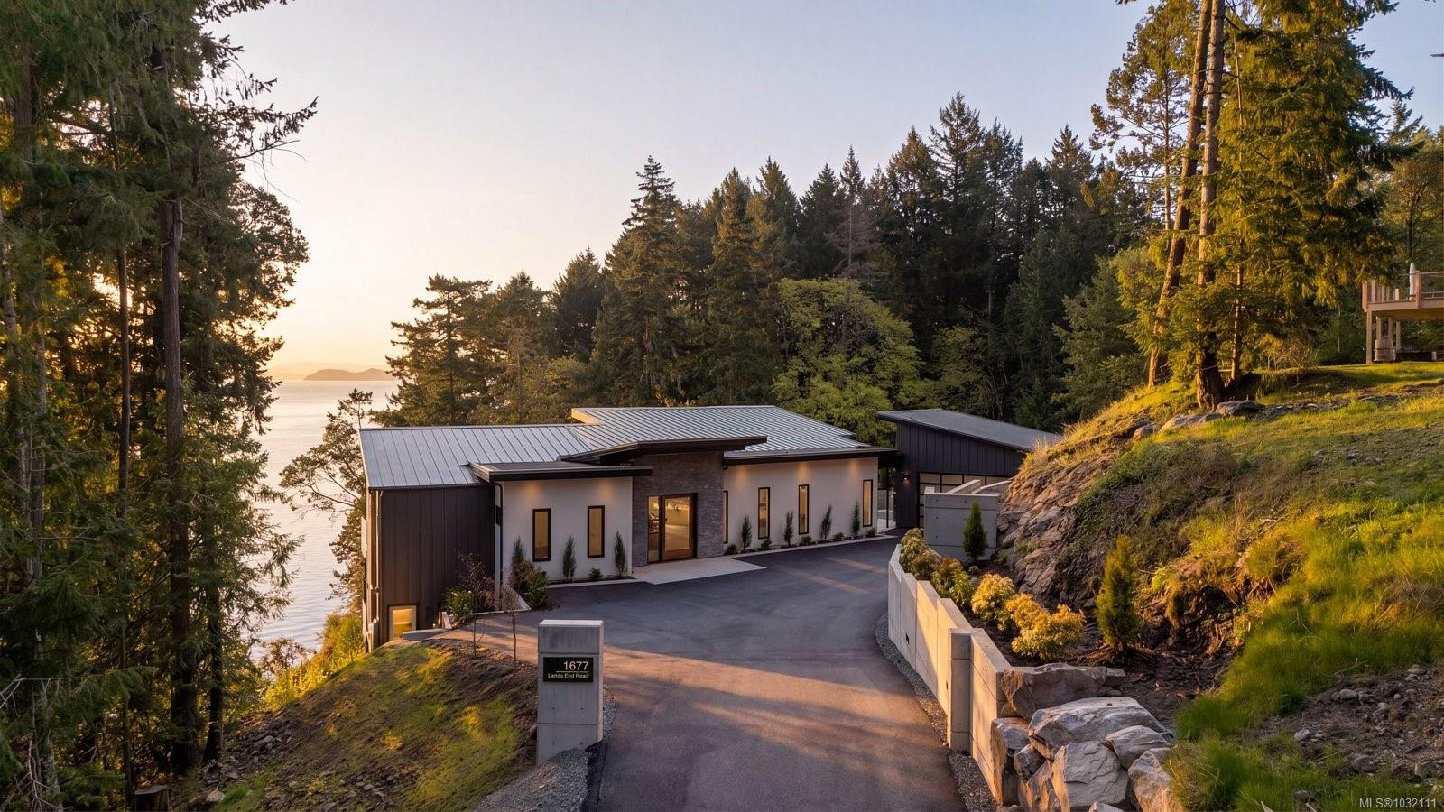 1677 Lands End Rd
