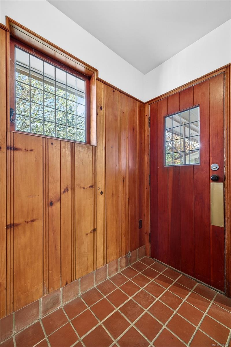127 Rainbow Rd
