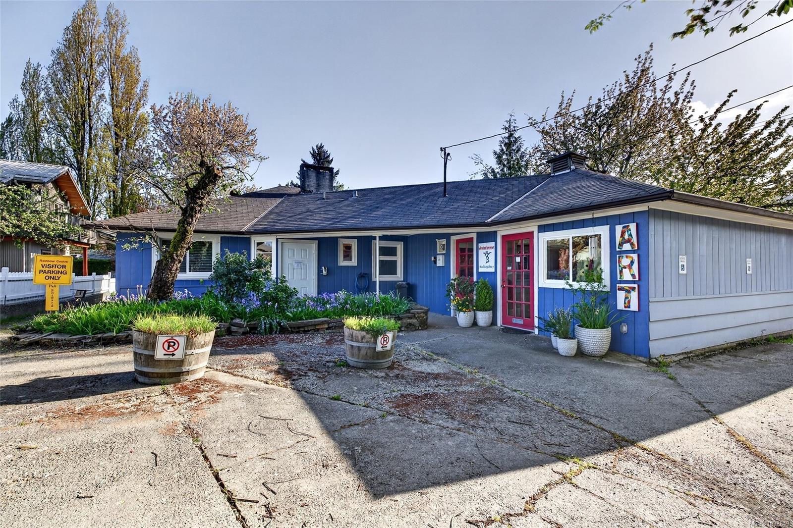 127 Rainbow Rd