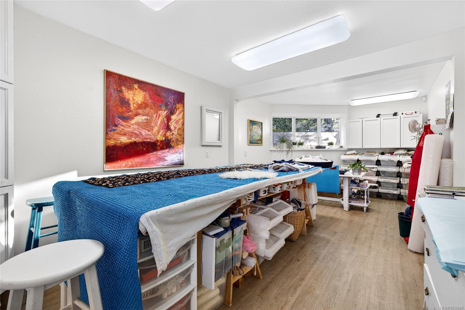 127 Rainbow Rd