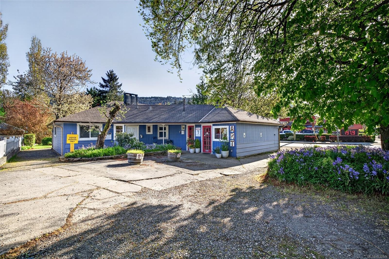 127 Rainbow Rd