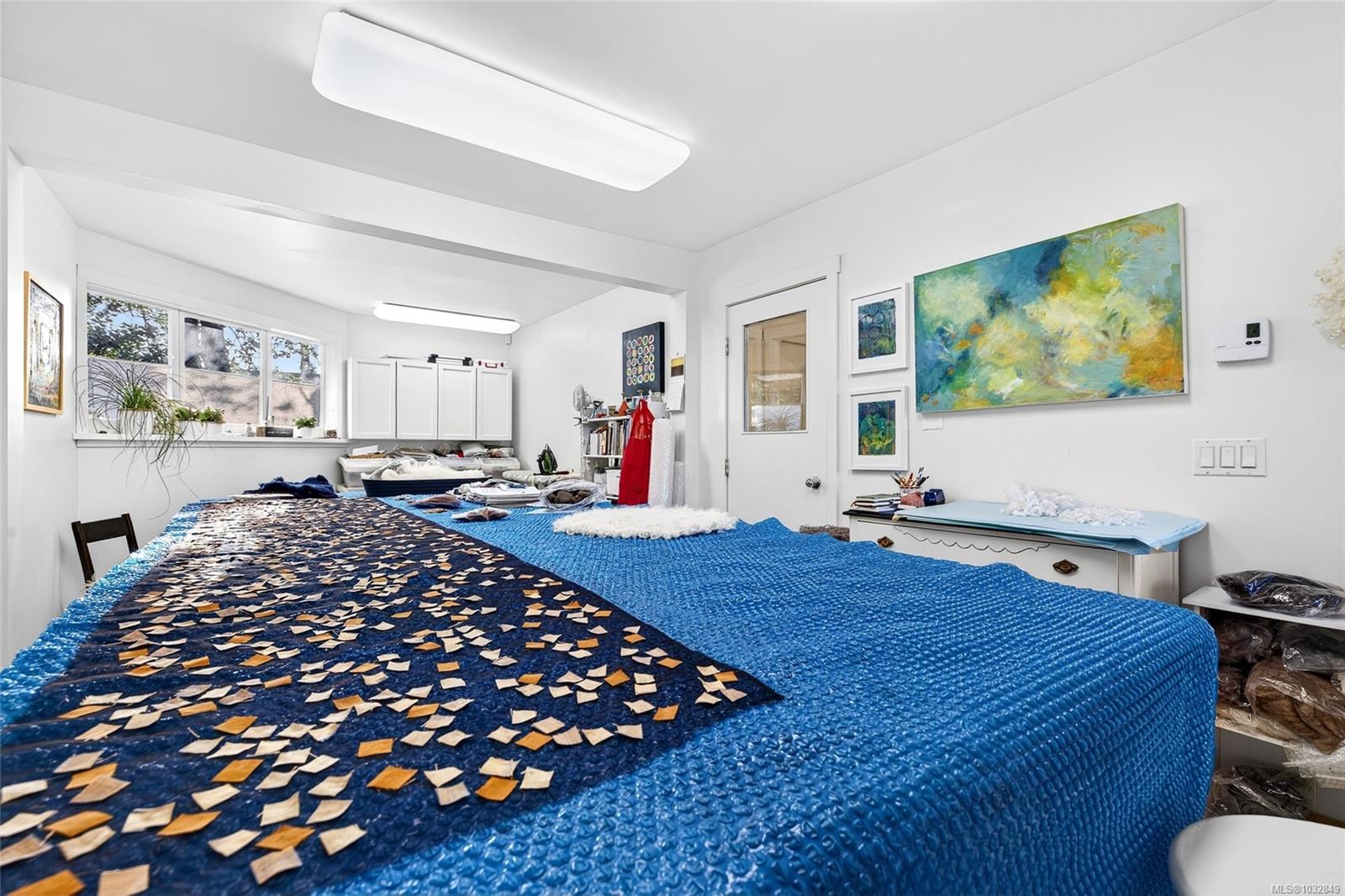 127 Rainbow Rd