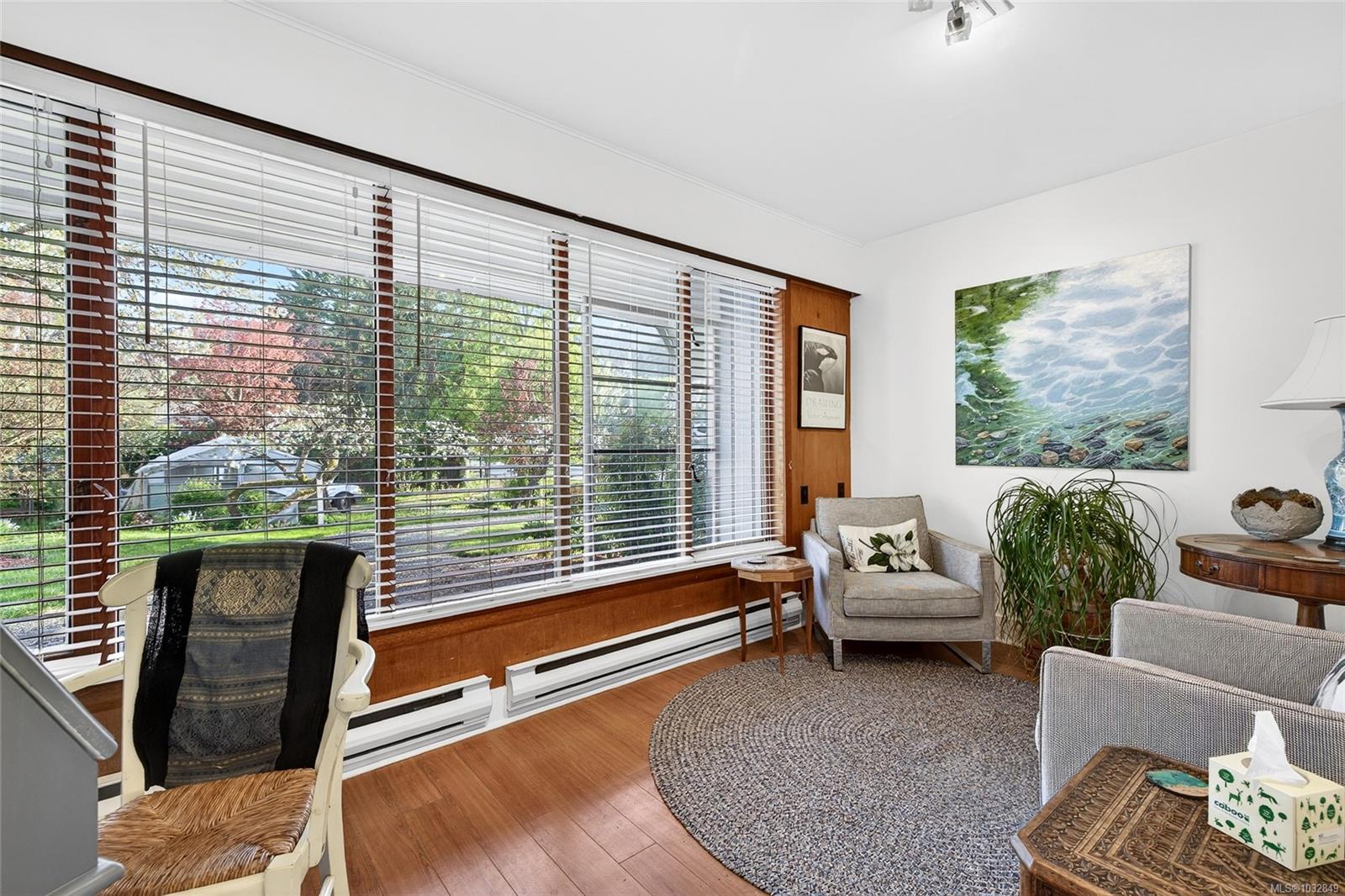 127 Rainbow Rd