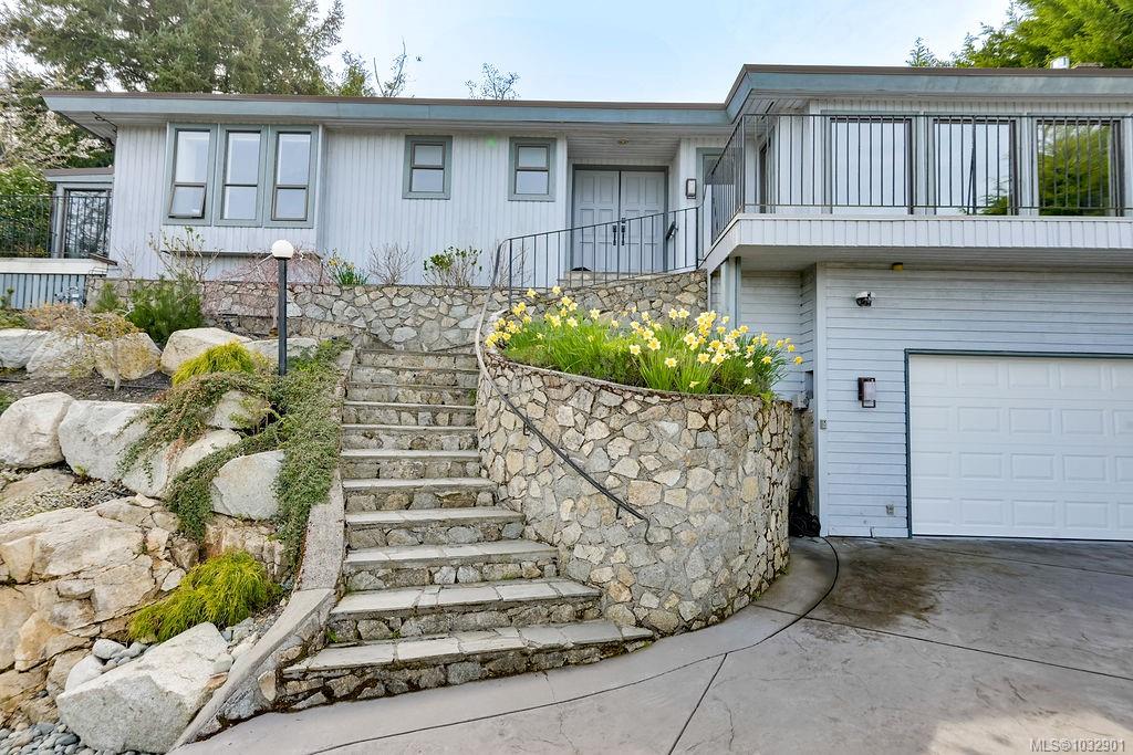 8870 Forest Park Dr