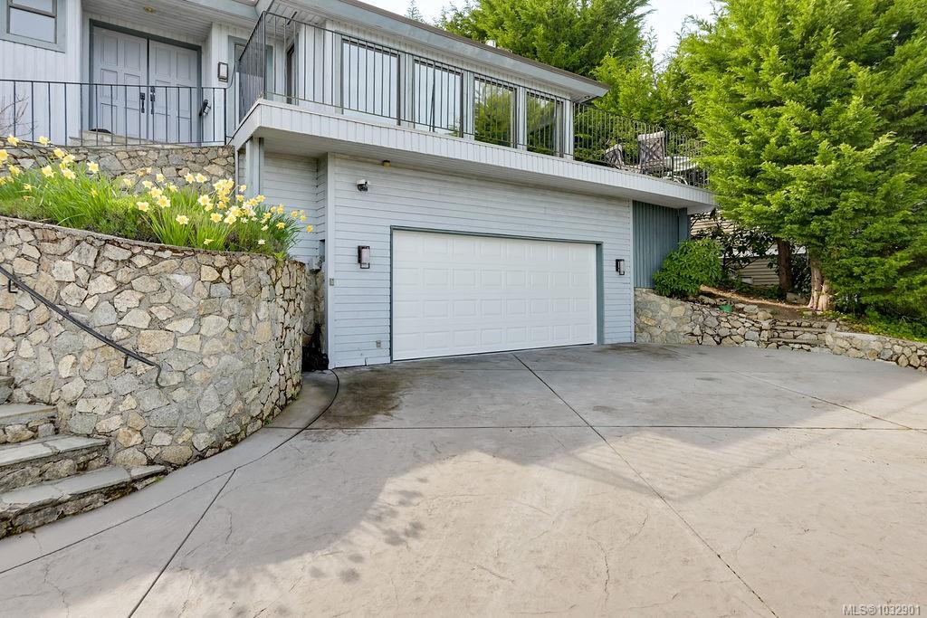 8870 Forest Park Dr