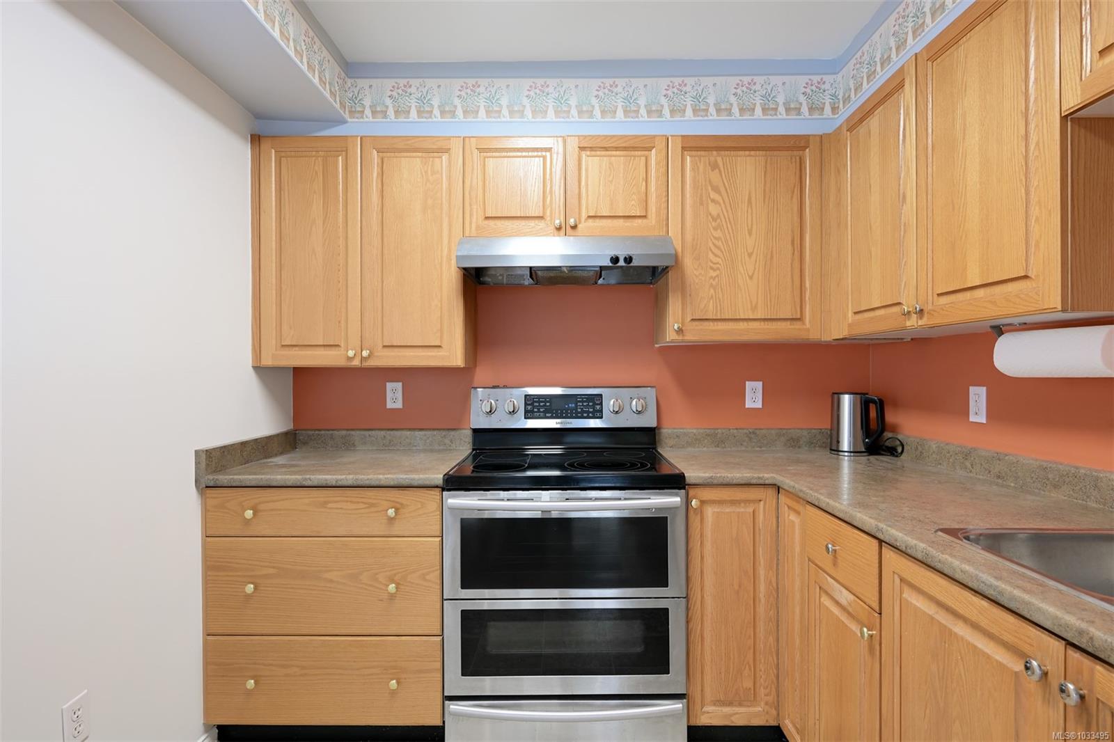 1063 Southgate St # 209
