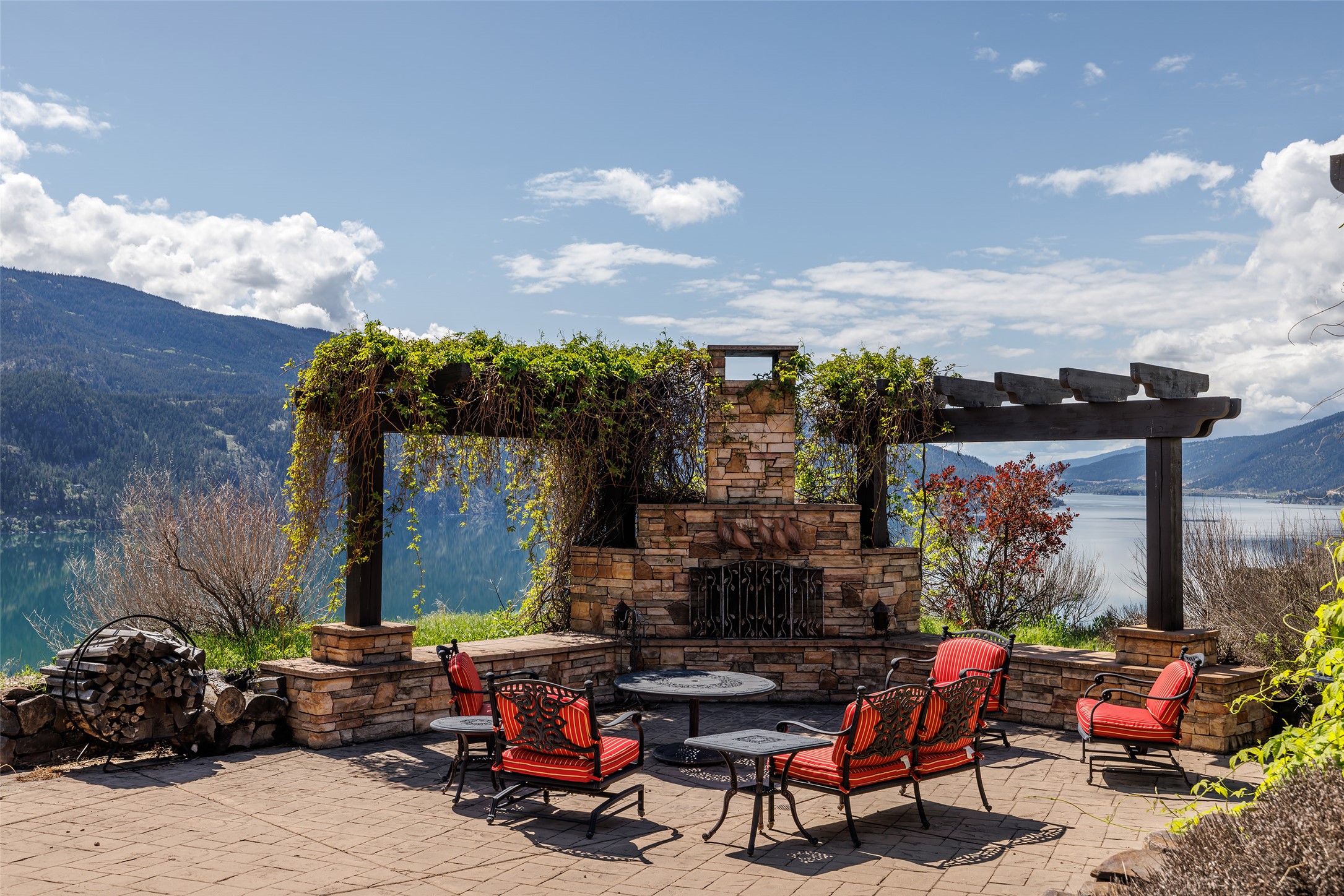 315 Kalamalka Lakeview Drive 1