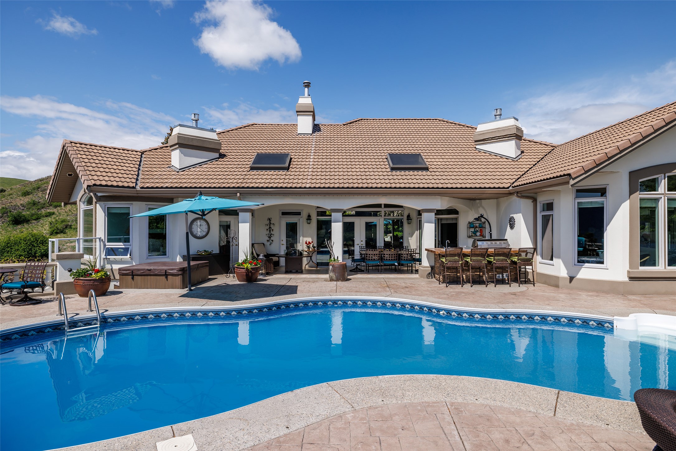 315 Kalamalka Lakeview Drive 1