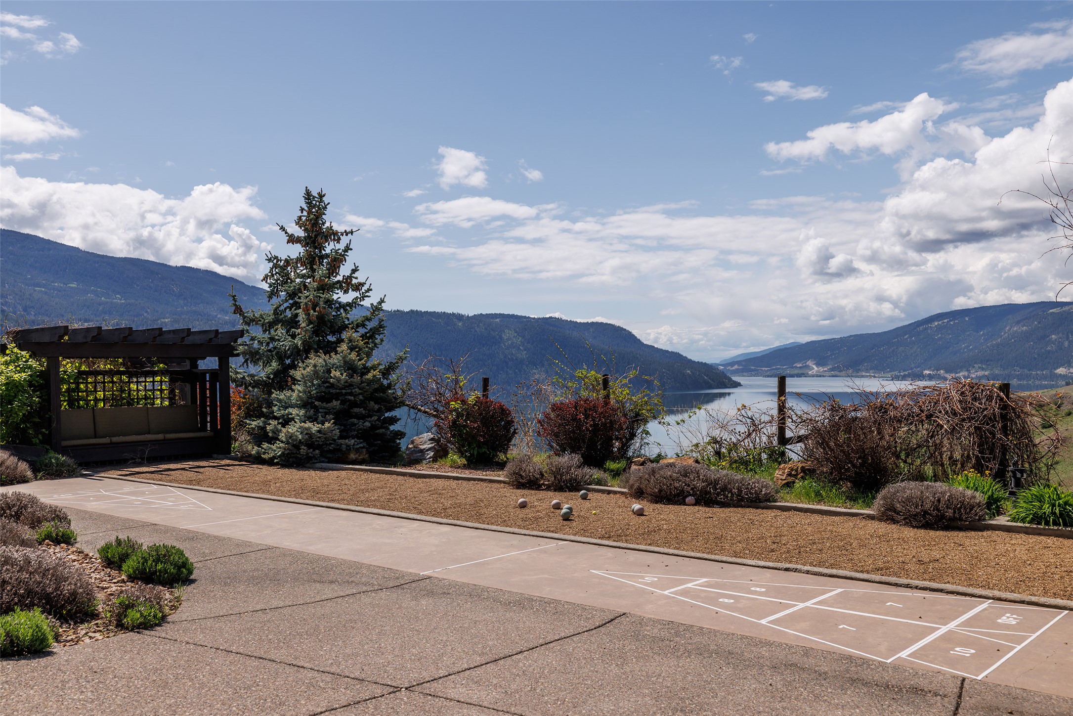 315 Kalamalka Lakeview Drive 1