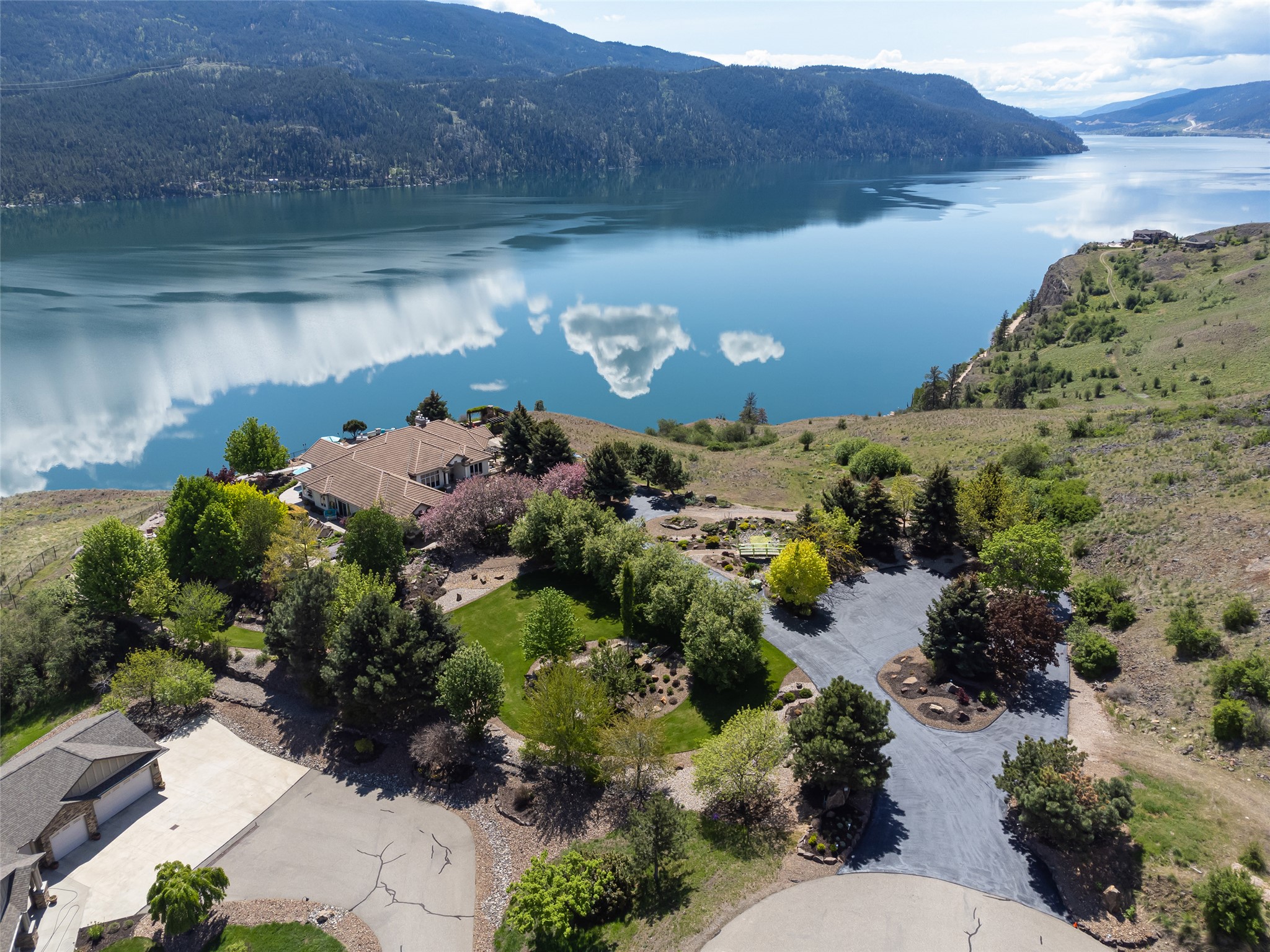 315 Kalamalka Lakeview Drive 1