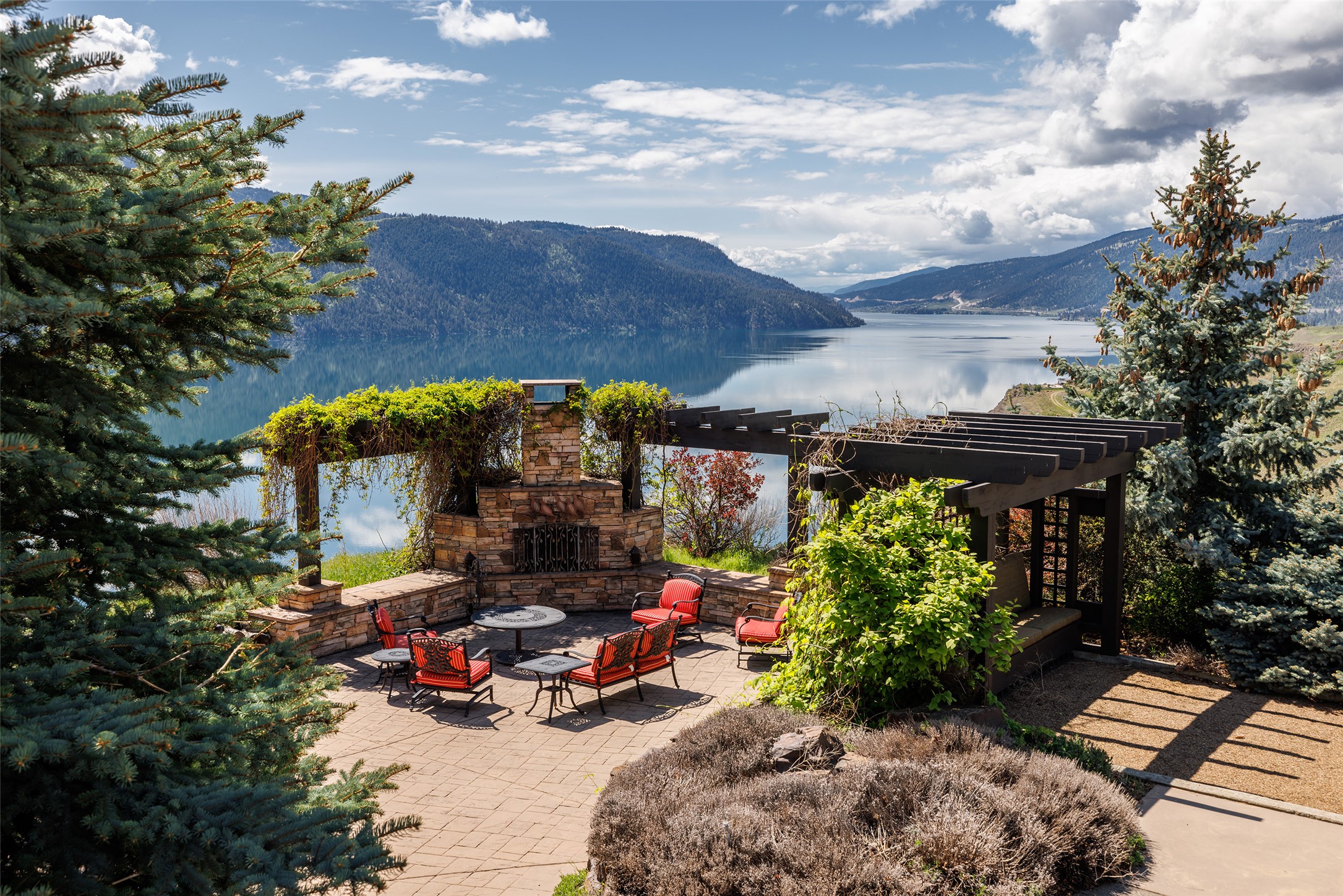 315 Kalamalka Lakeview Drive 1