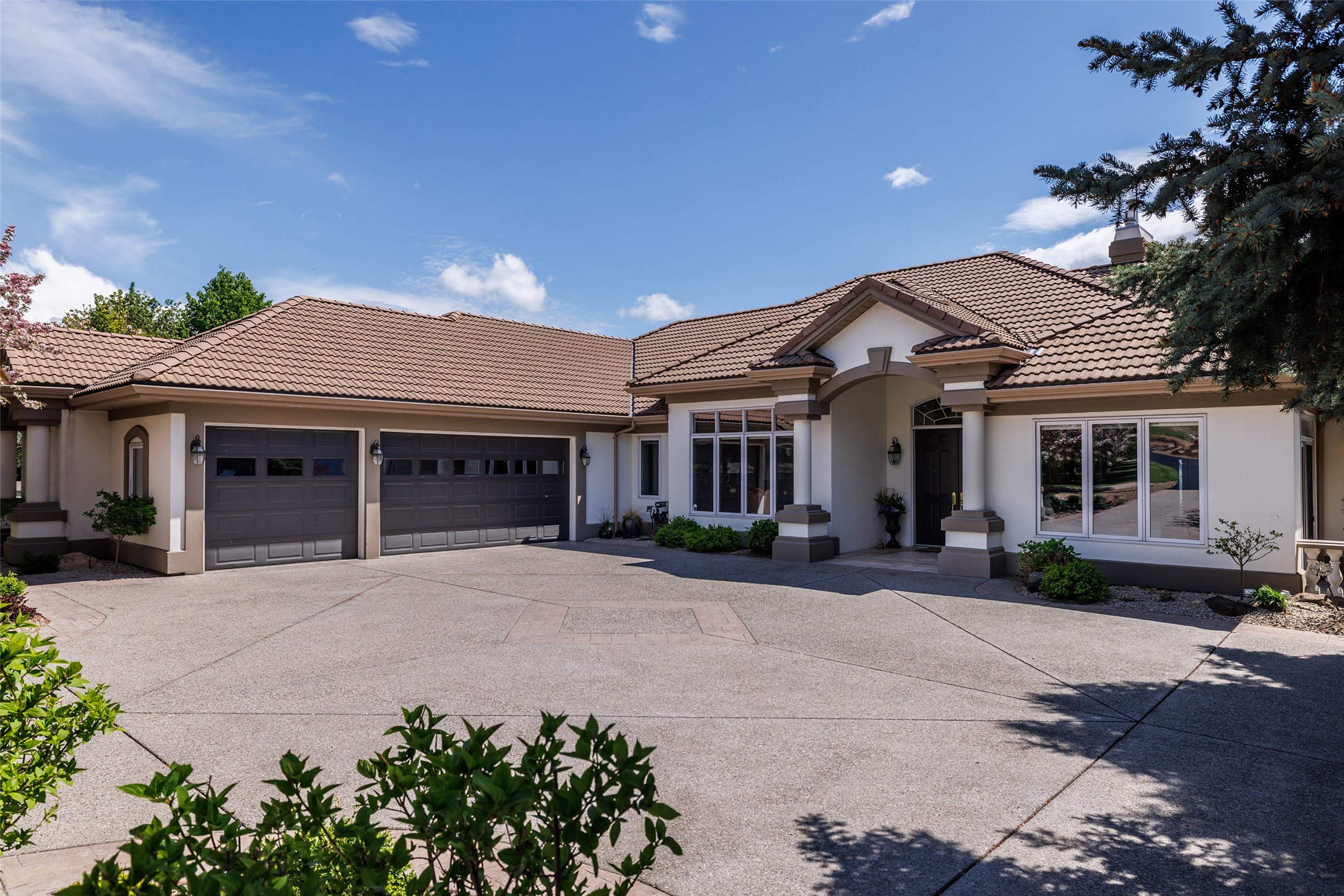315 Kalamalka Lakeview Drive 1