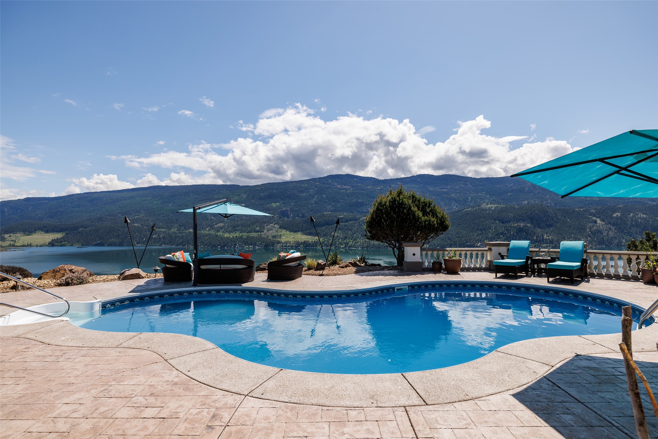 315 Kalamalka Lakeview Drive 1