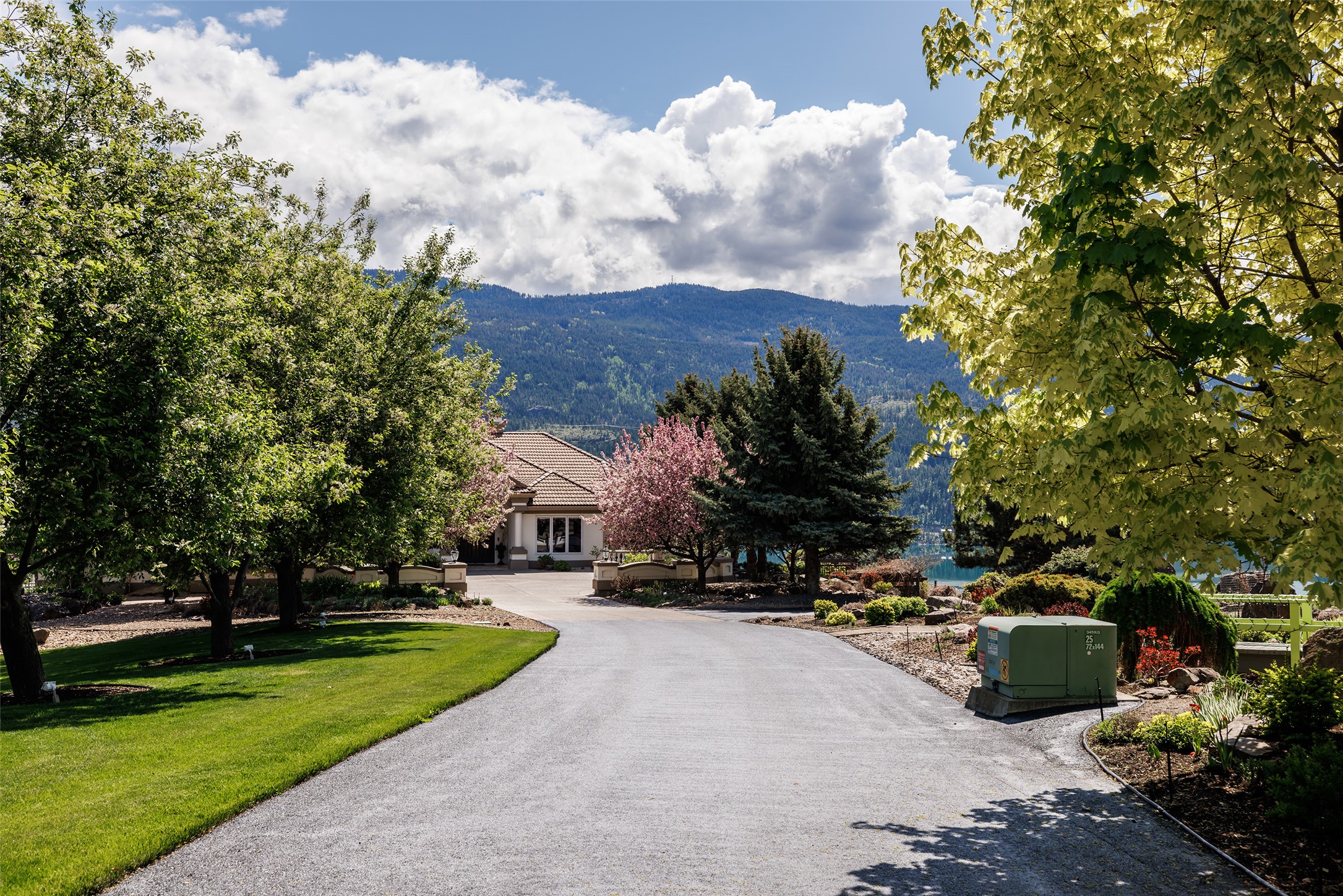 315 Kalamalka Lakeview Drive 1