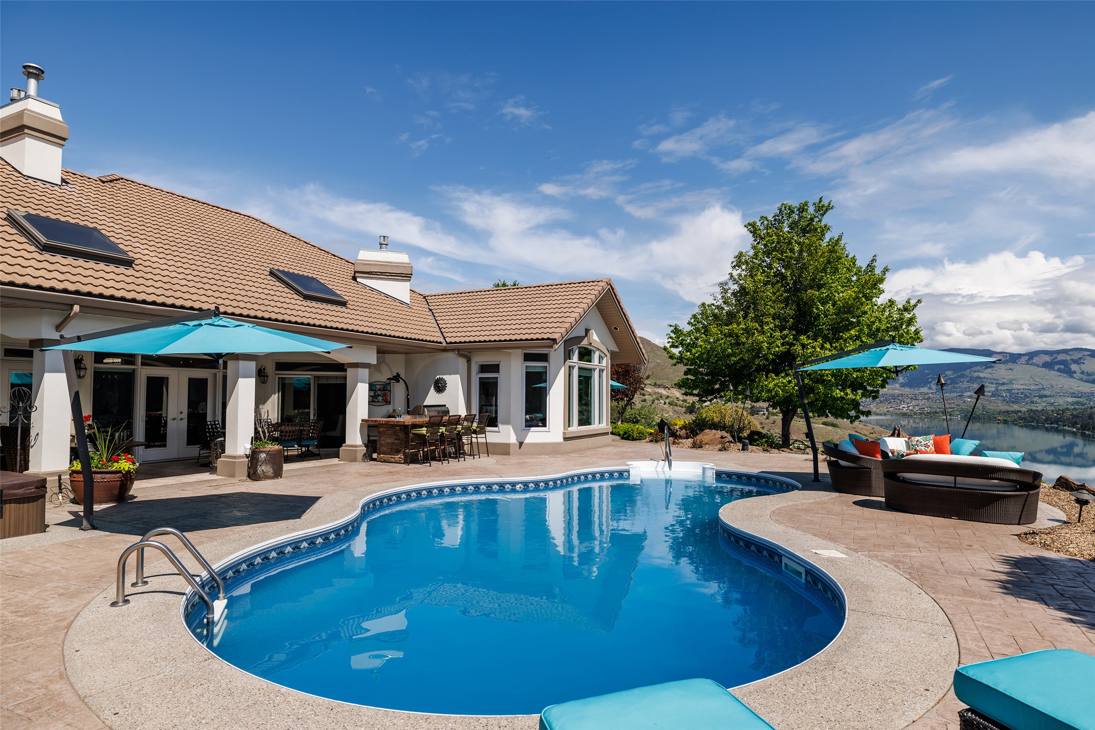 315 Kalamalka Lakeview Drive 1