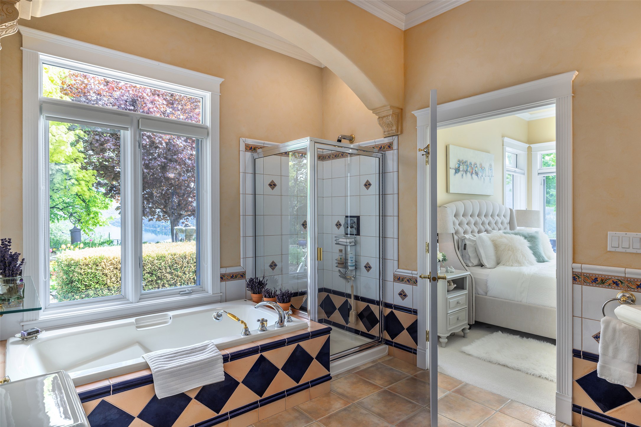 315 Kalamalka Lakeview Drive 1