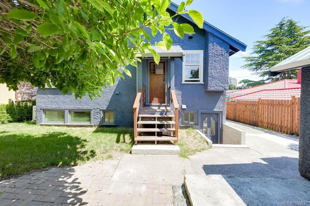 525 Simcoe St