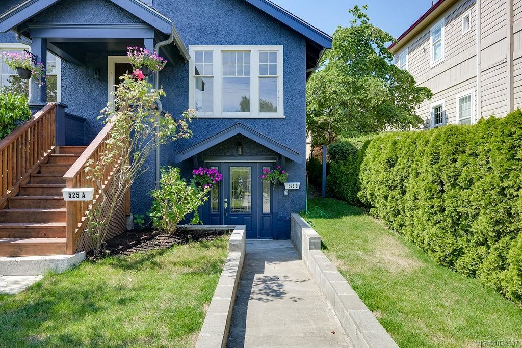 525 Simcoe St