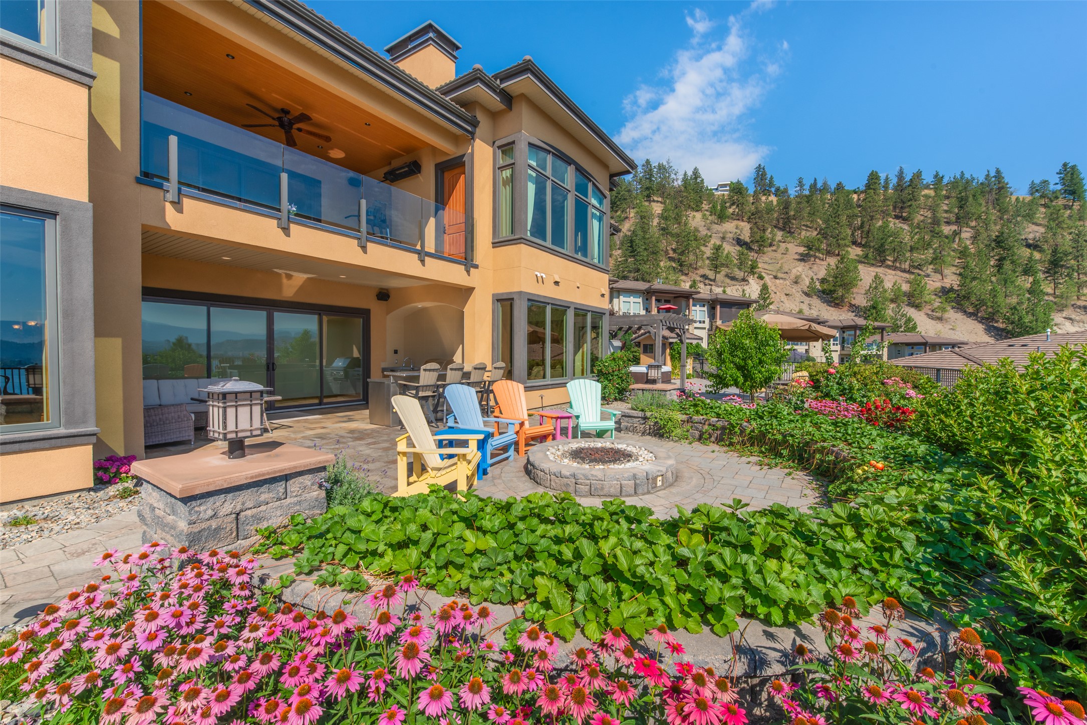 2513 Casa Palmero Drive