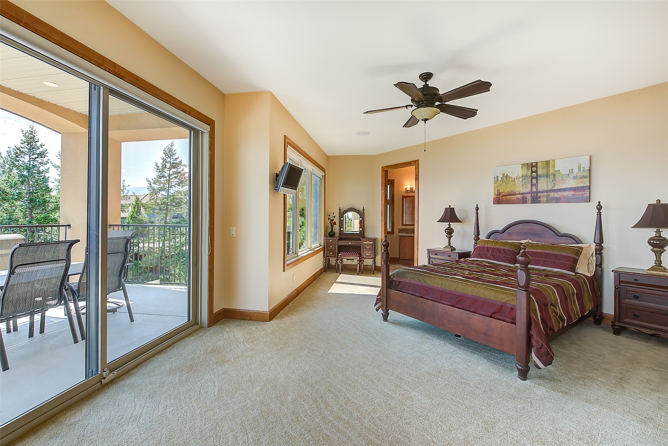 2513 Casa Palmero Drive