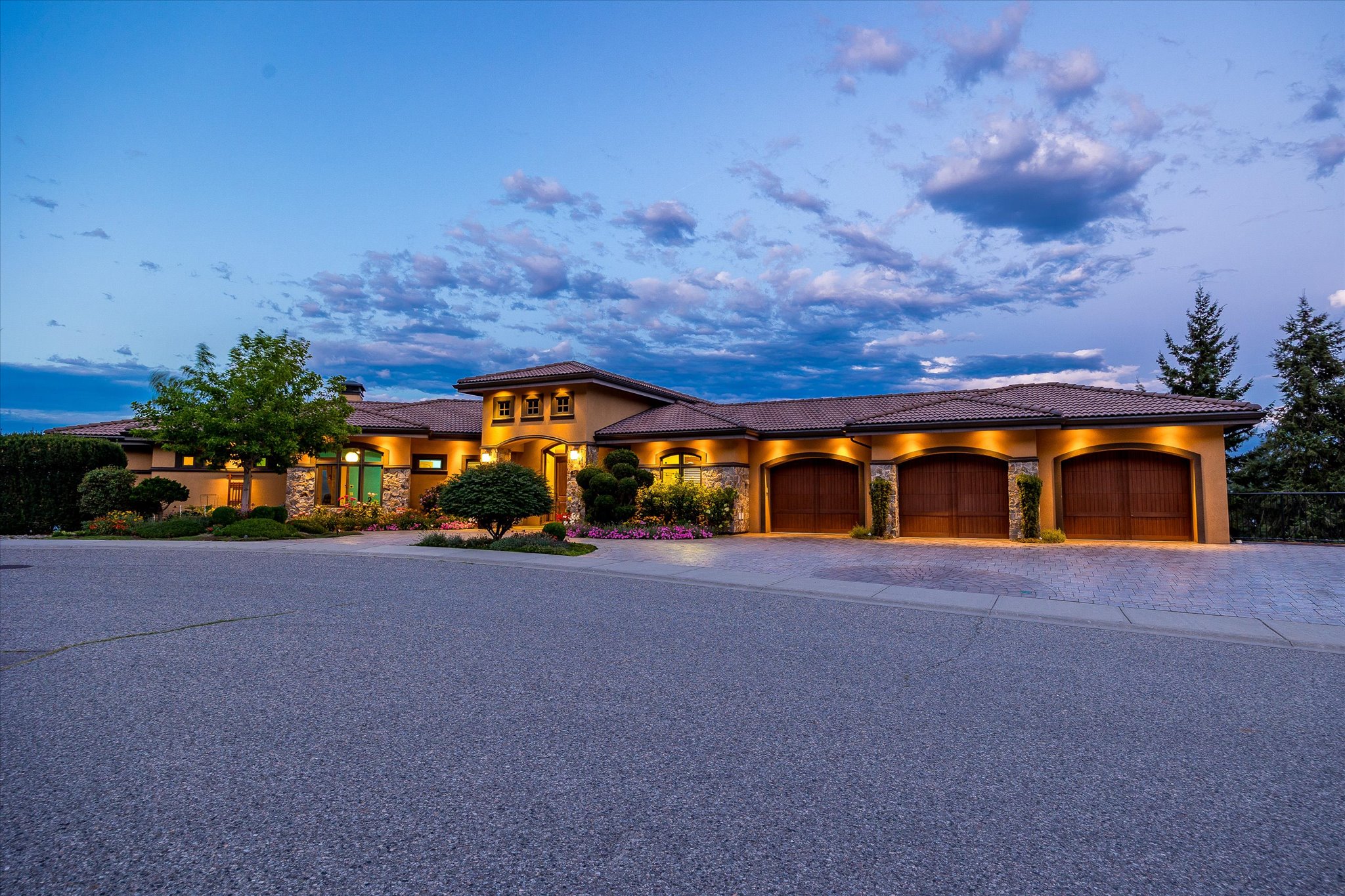 2513 Casa Palmero Drive