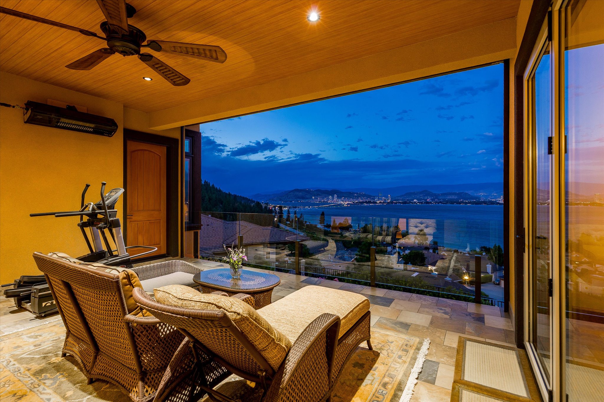 2513 Casa Palmero Drive