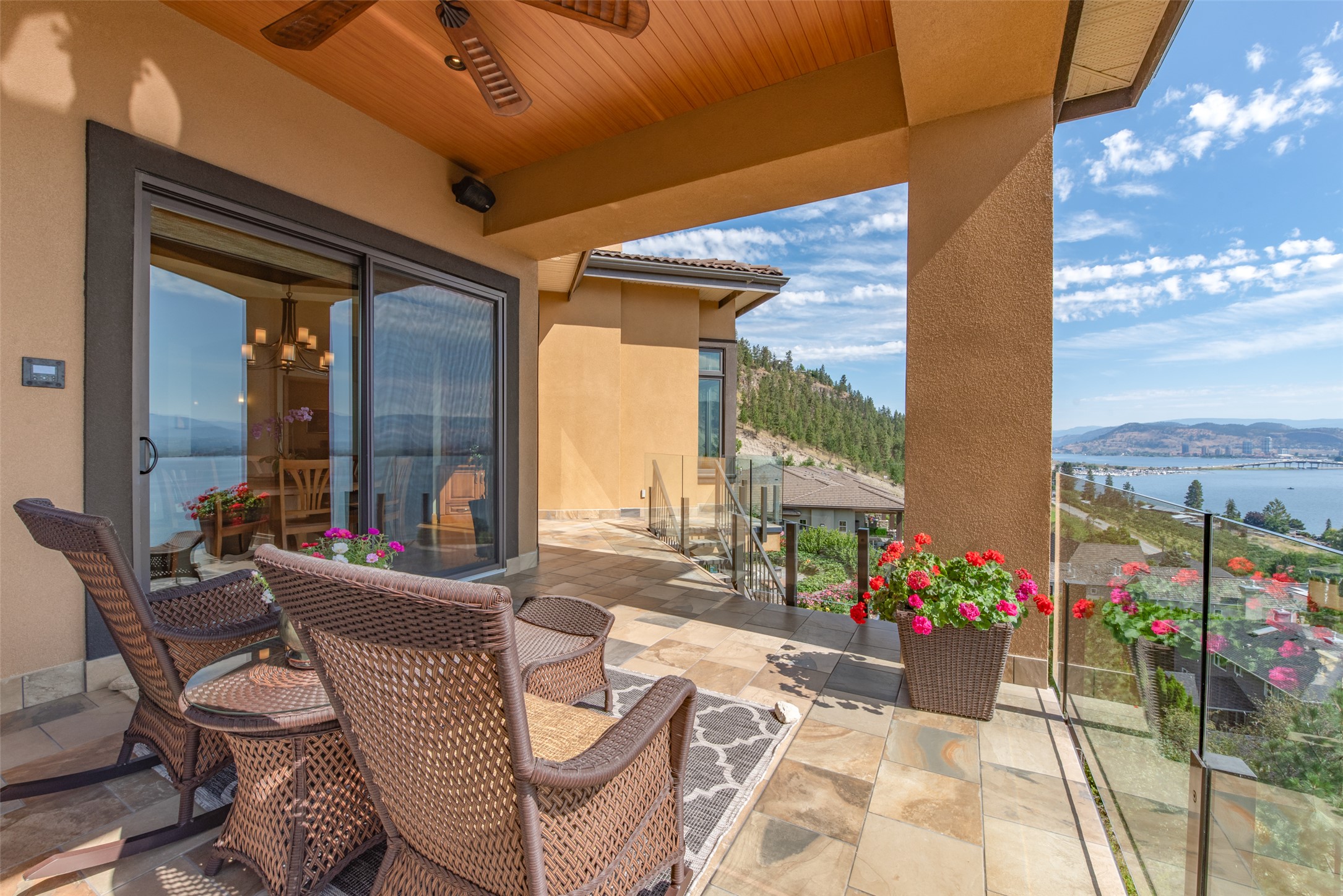 2513 Casa Palmero Drive