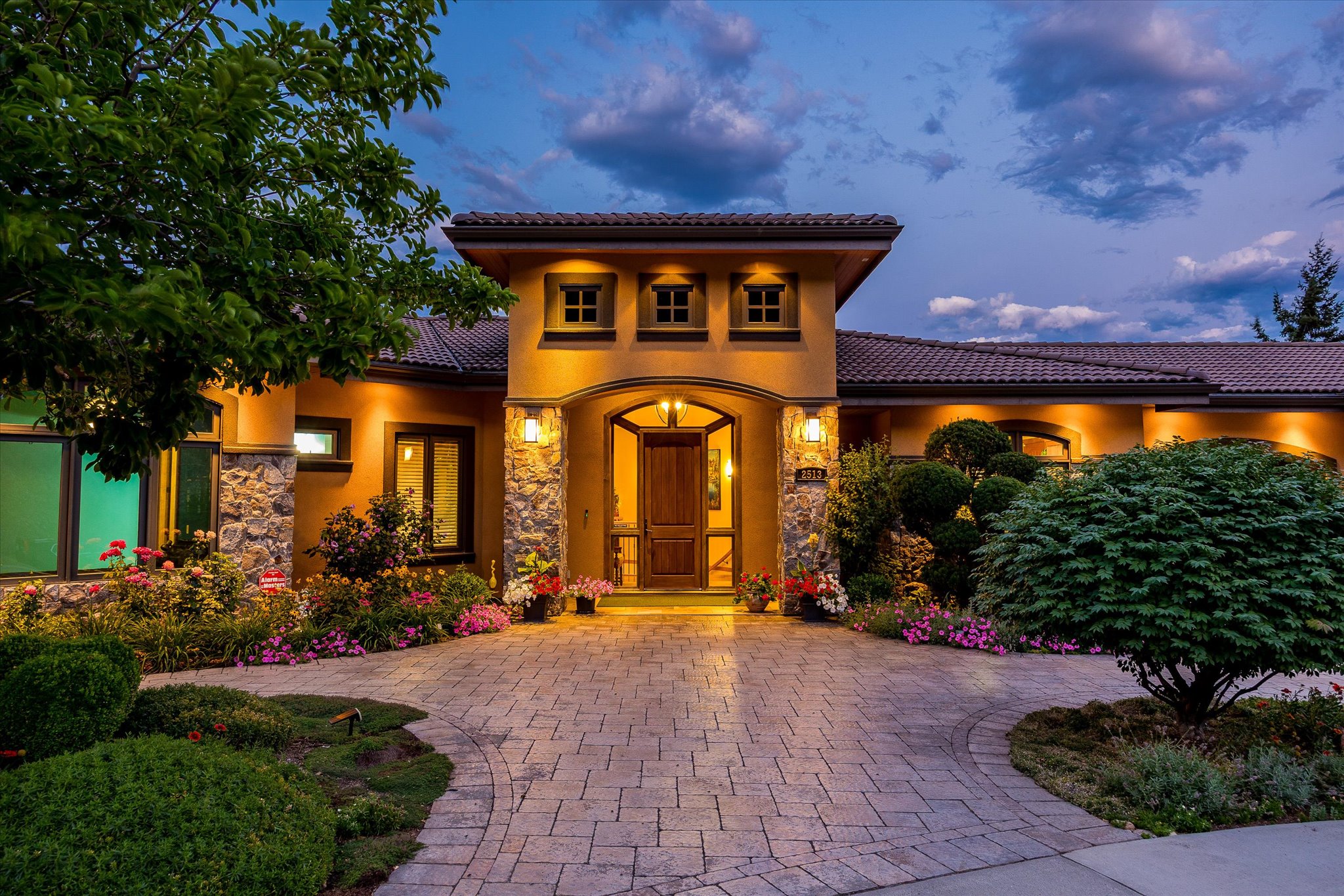 2513 Casa Palmero Drive
