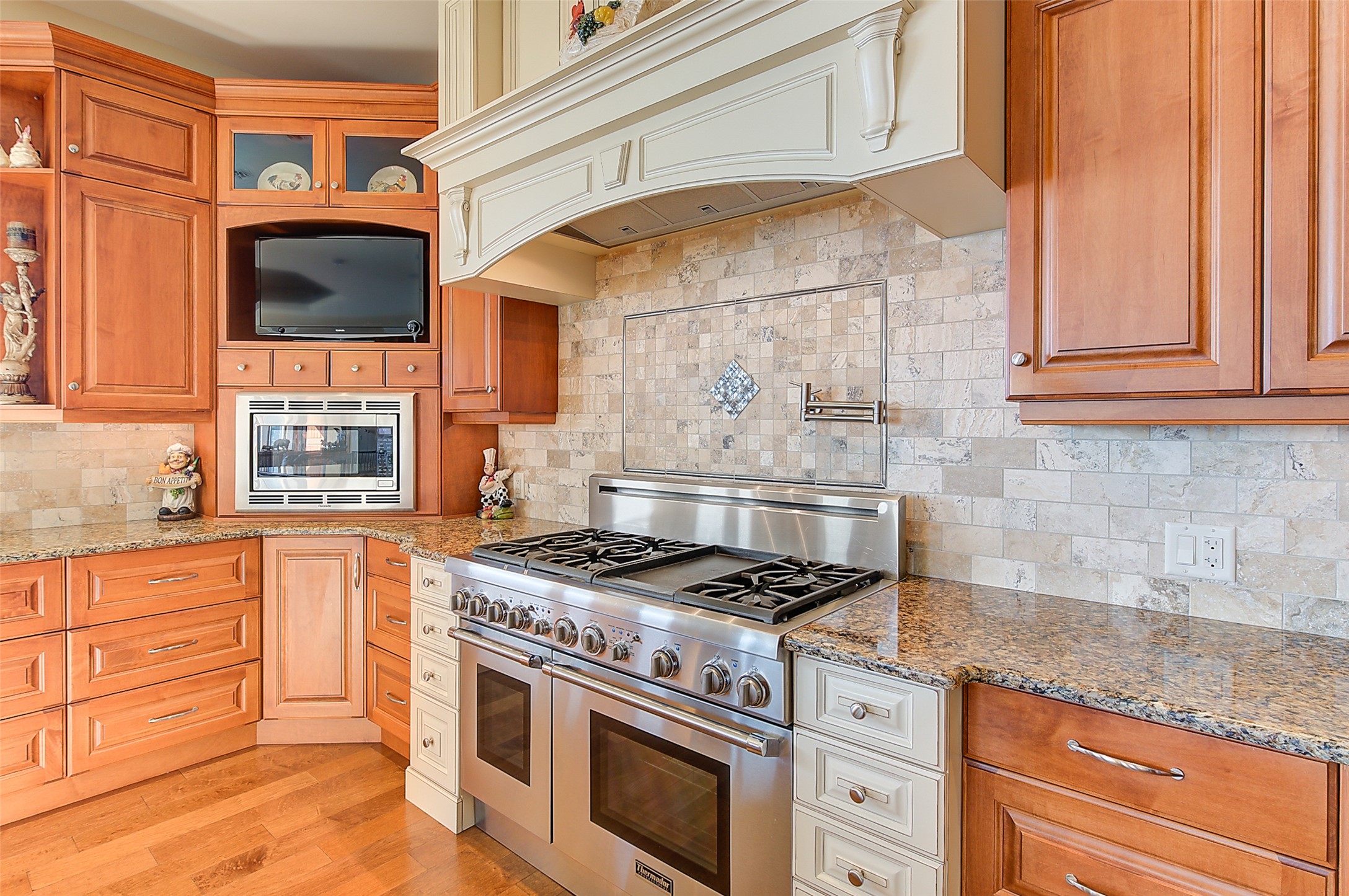 2513 Casa Palmero Drive