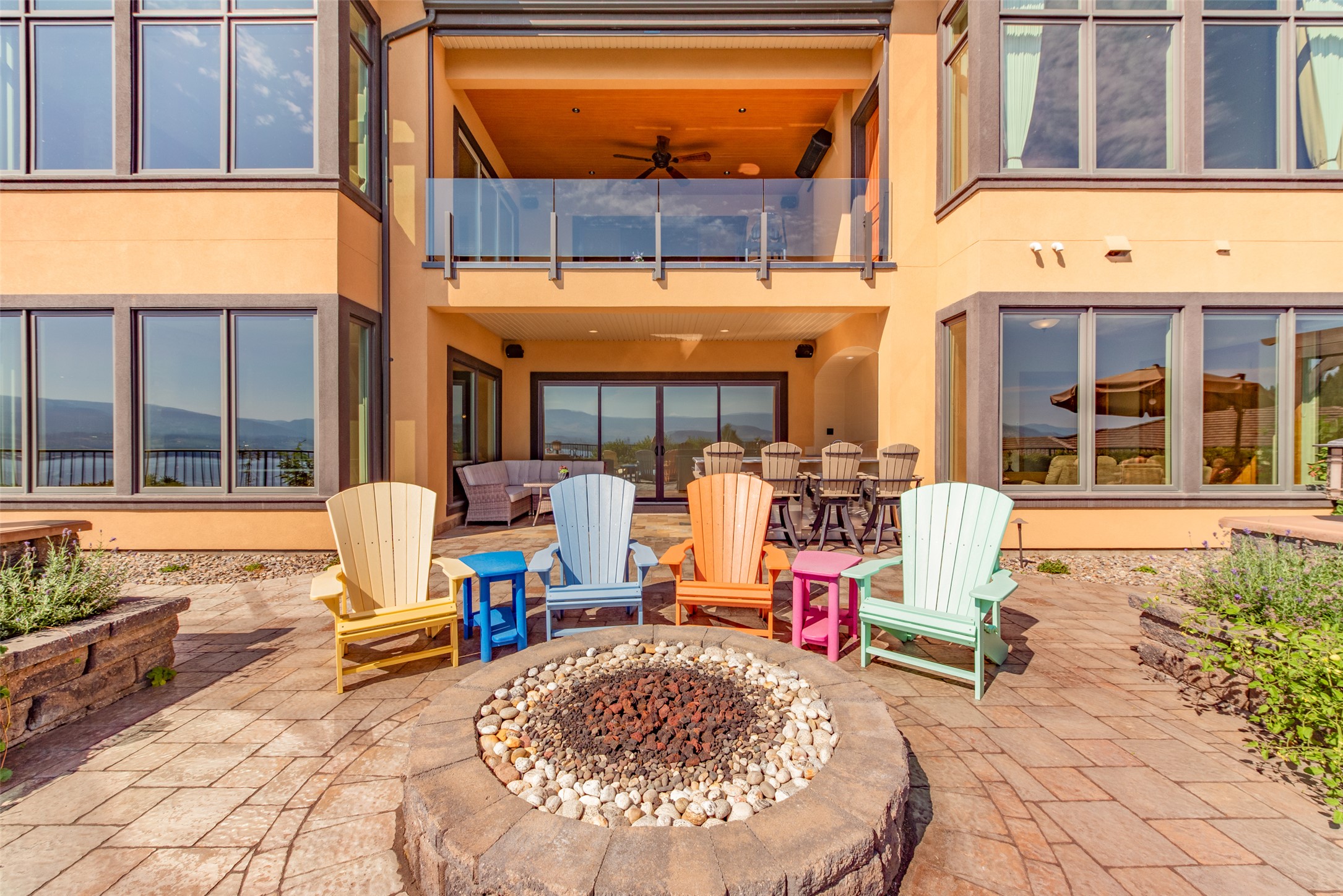2513 Casa Palmero Drive