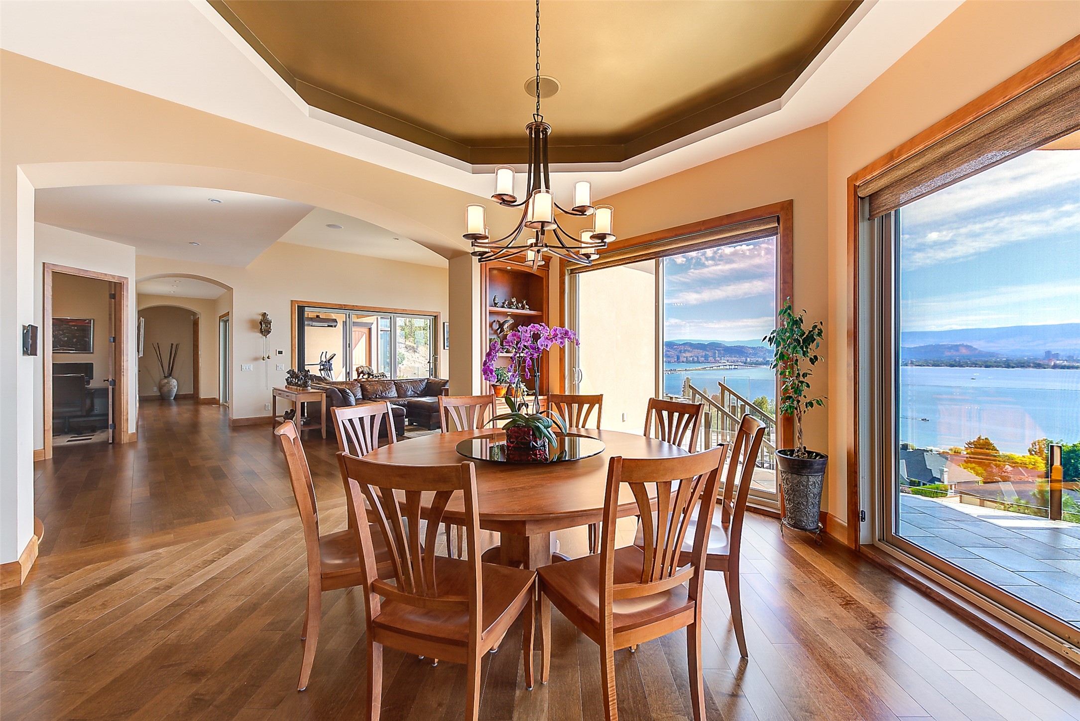 2513 Casa Palmero Drive