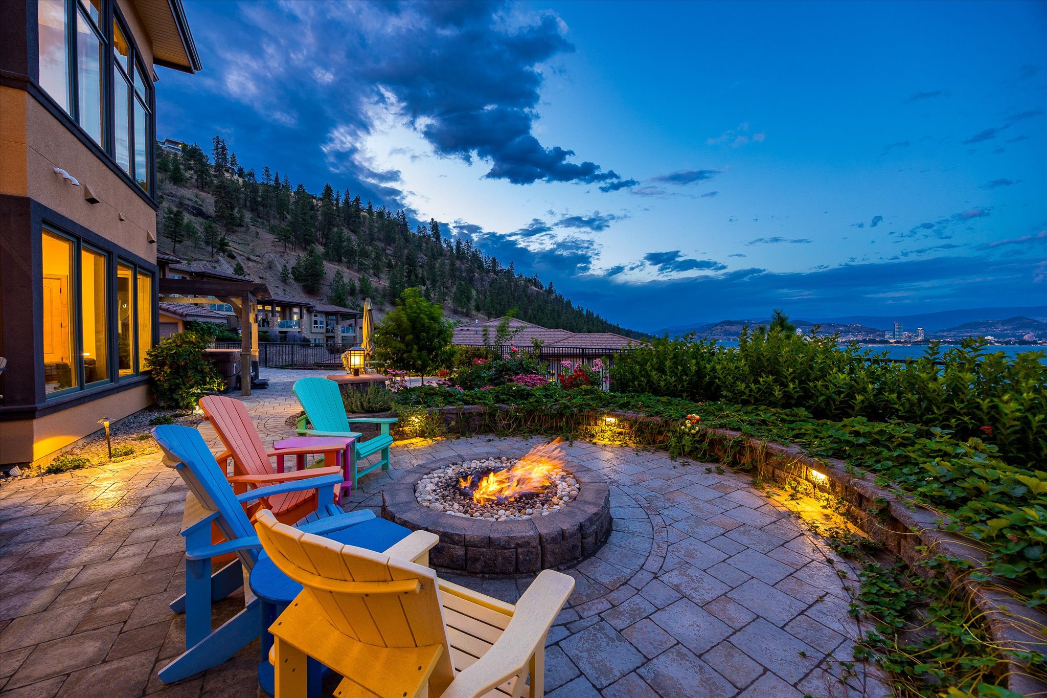 2513 Casa Palmero Drive